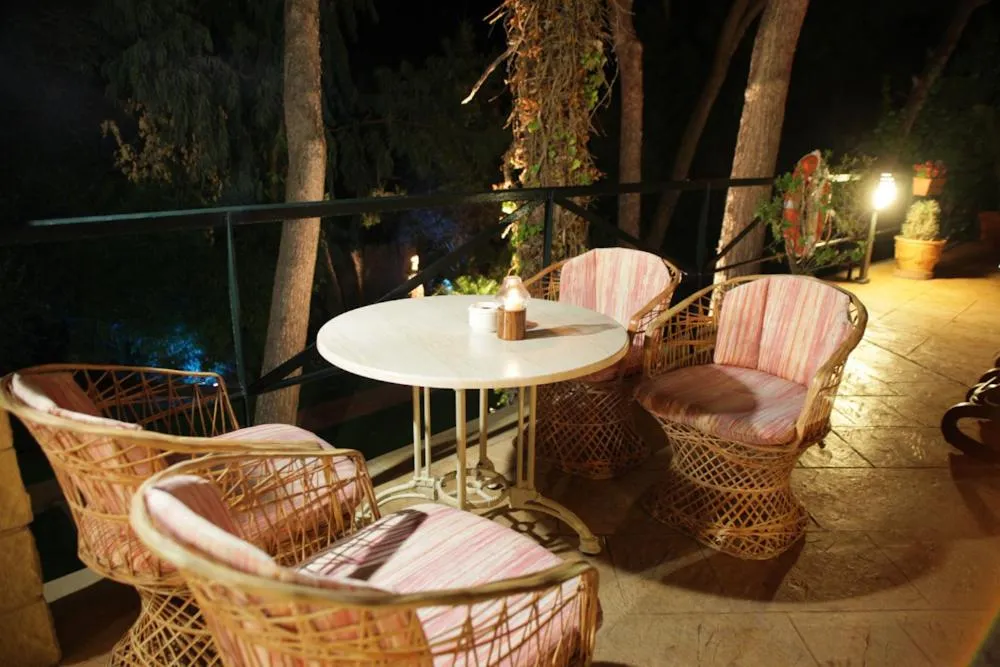 Night in Hotel Cala Gat