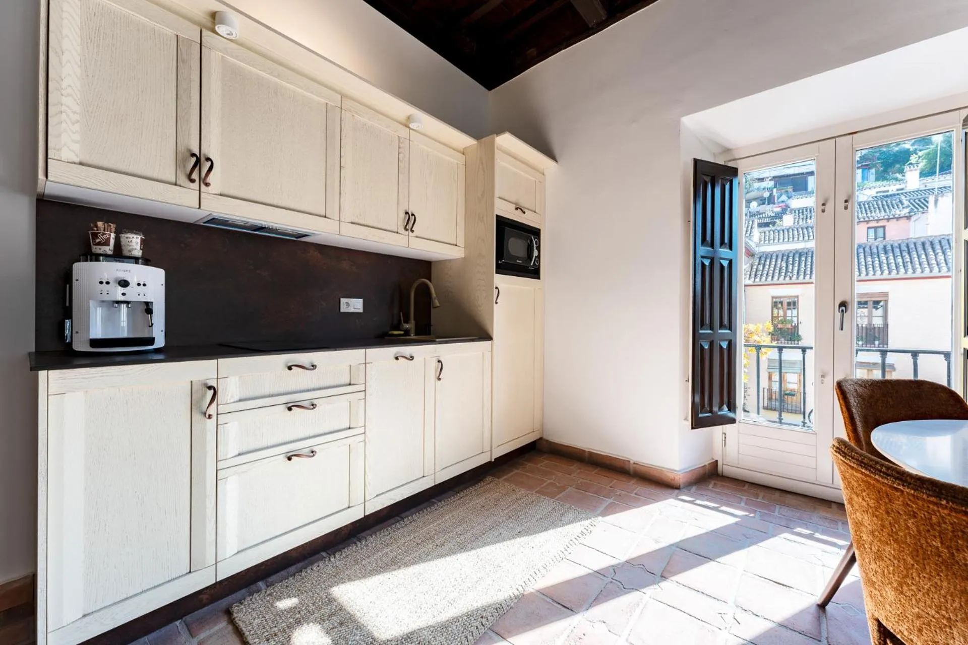 Kitchen or kitchenette in El Ladrón De Agua Palacete