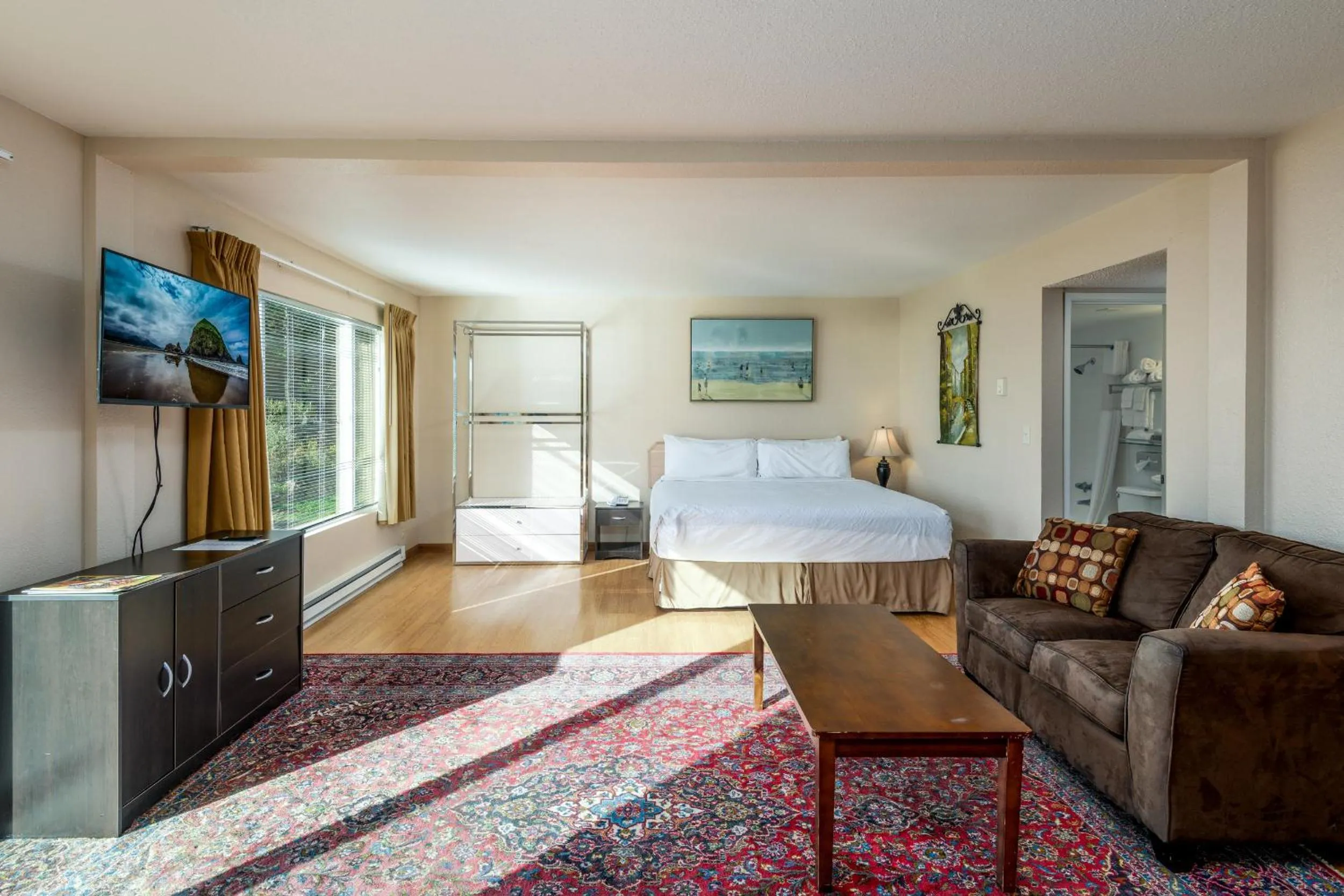 Bed in Alsi Resort Hotel