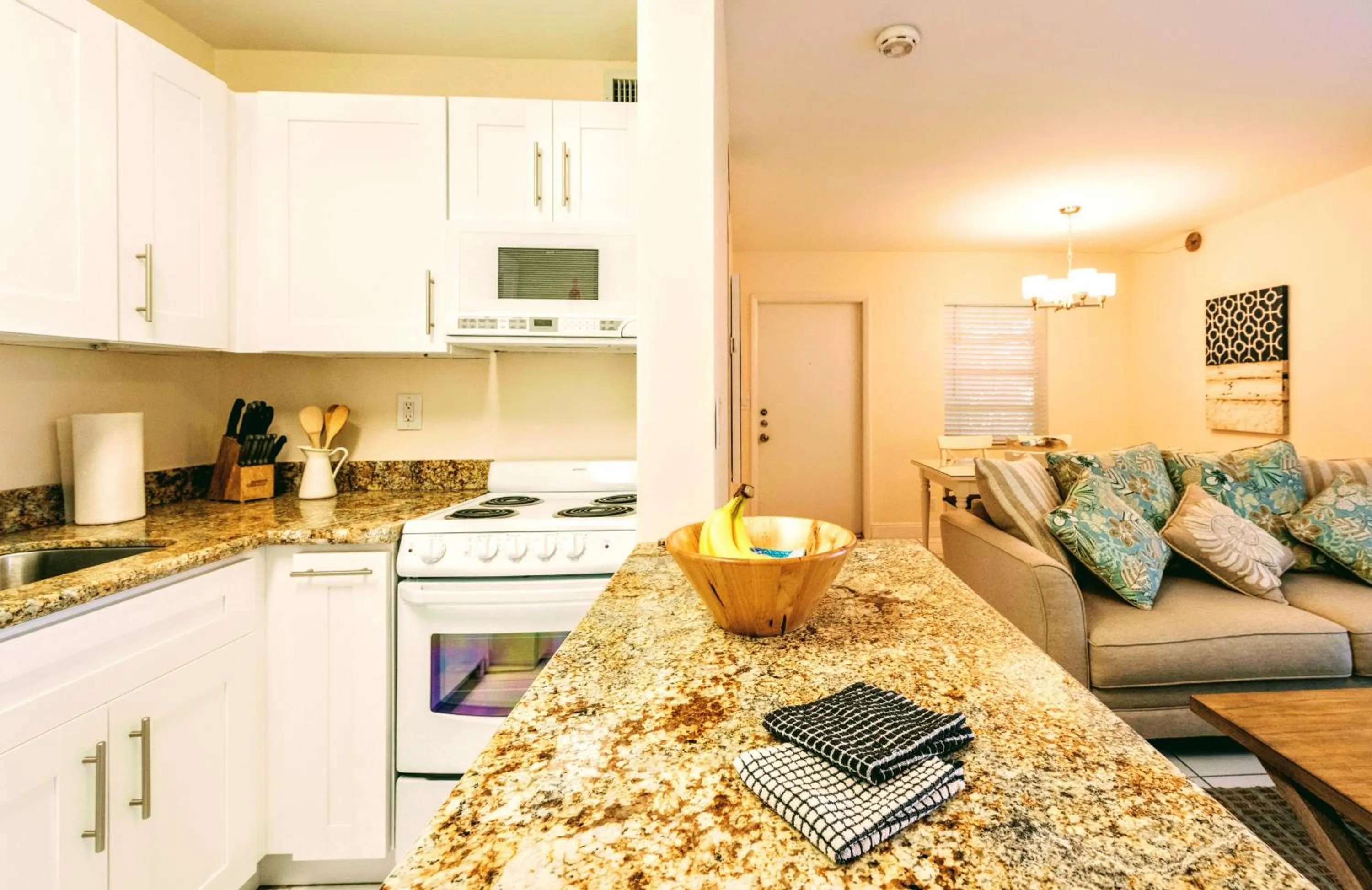 Kitchen or kitchenette in Villa Venezia