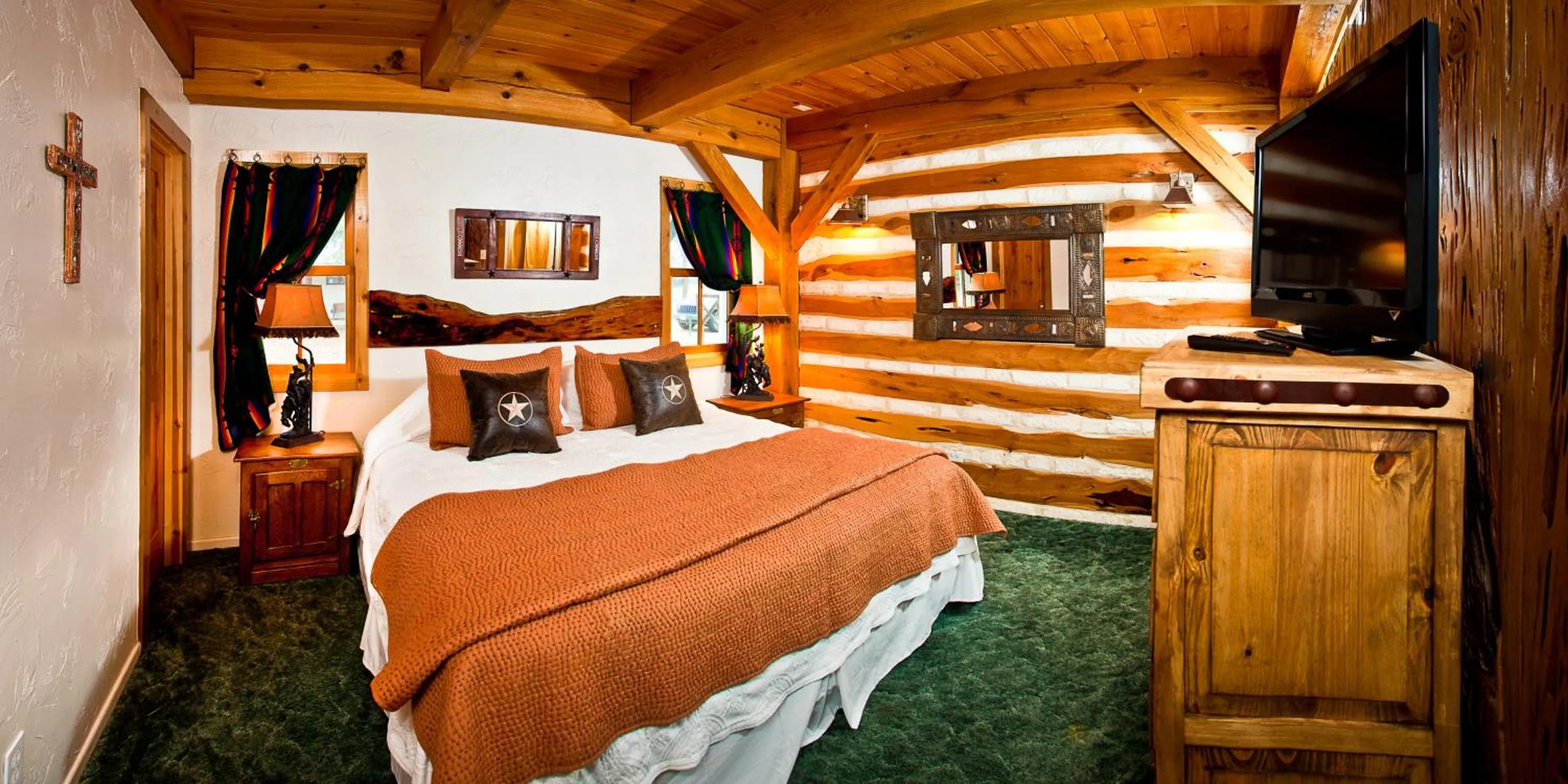 Bed in Gruene Cottages