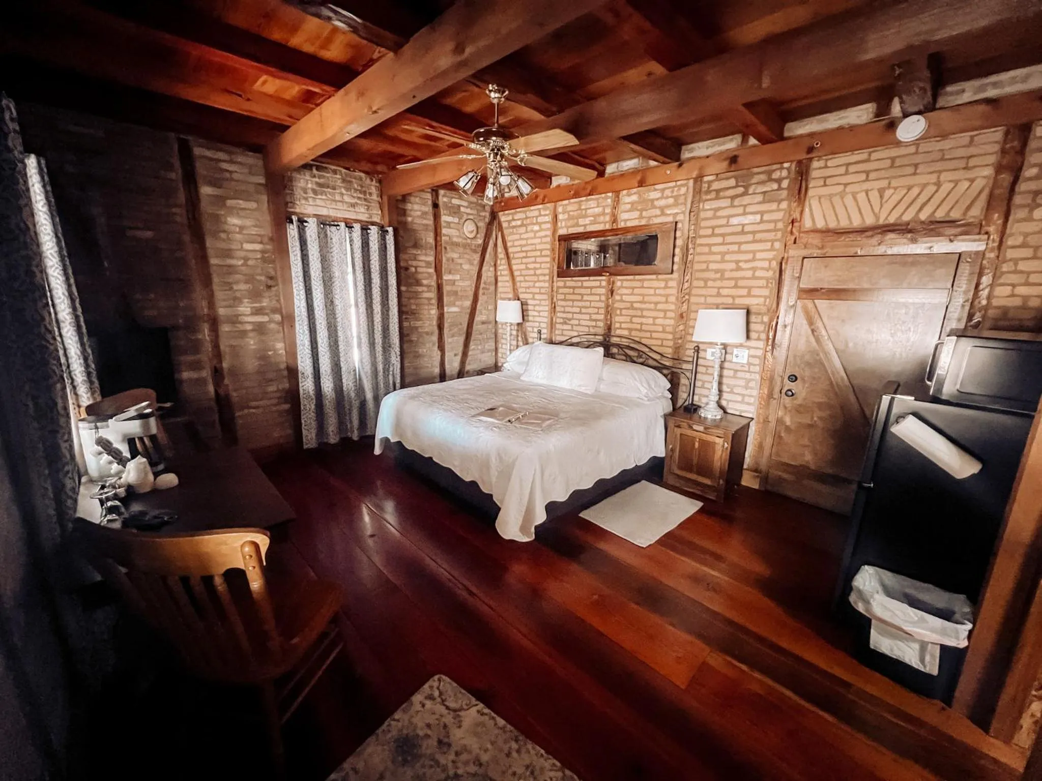 Photo of the whole room, Bed in Gruene Cottages