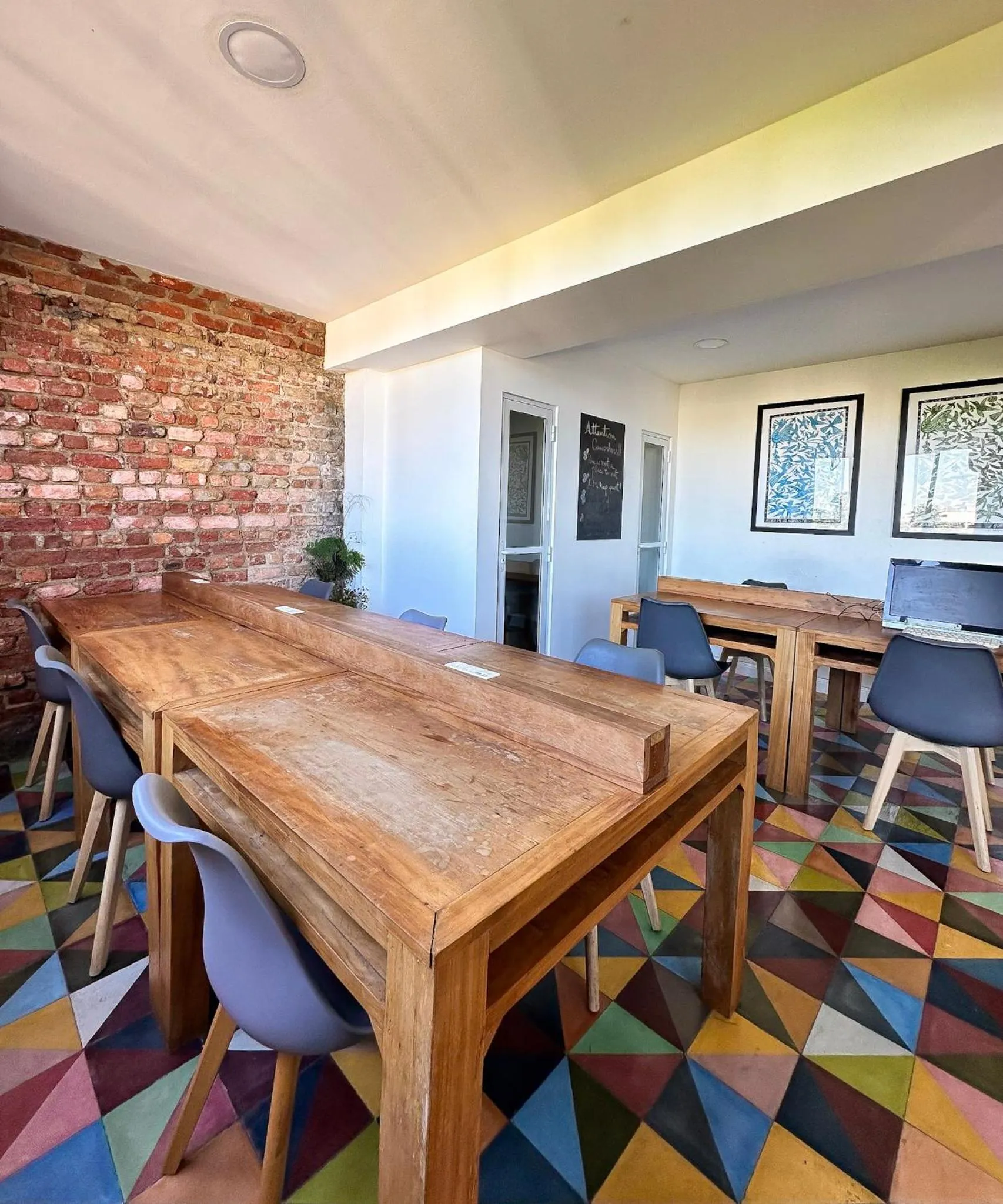 Seating area in Aquarela do Leme