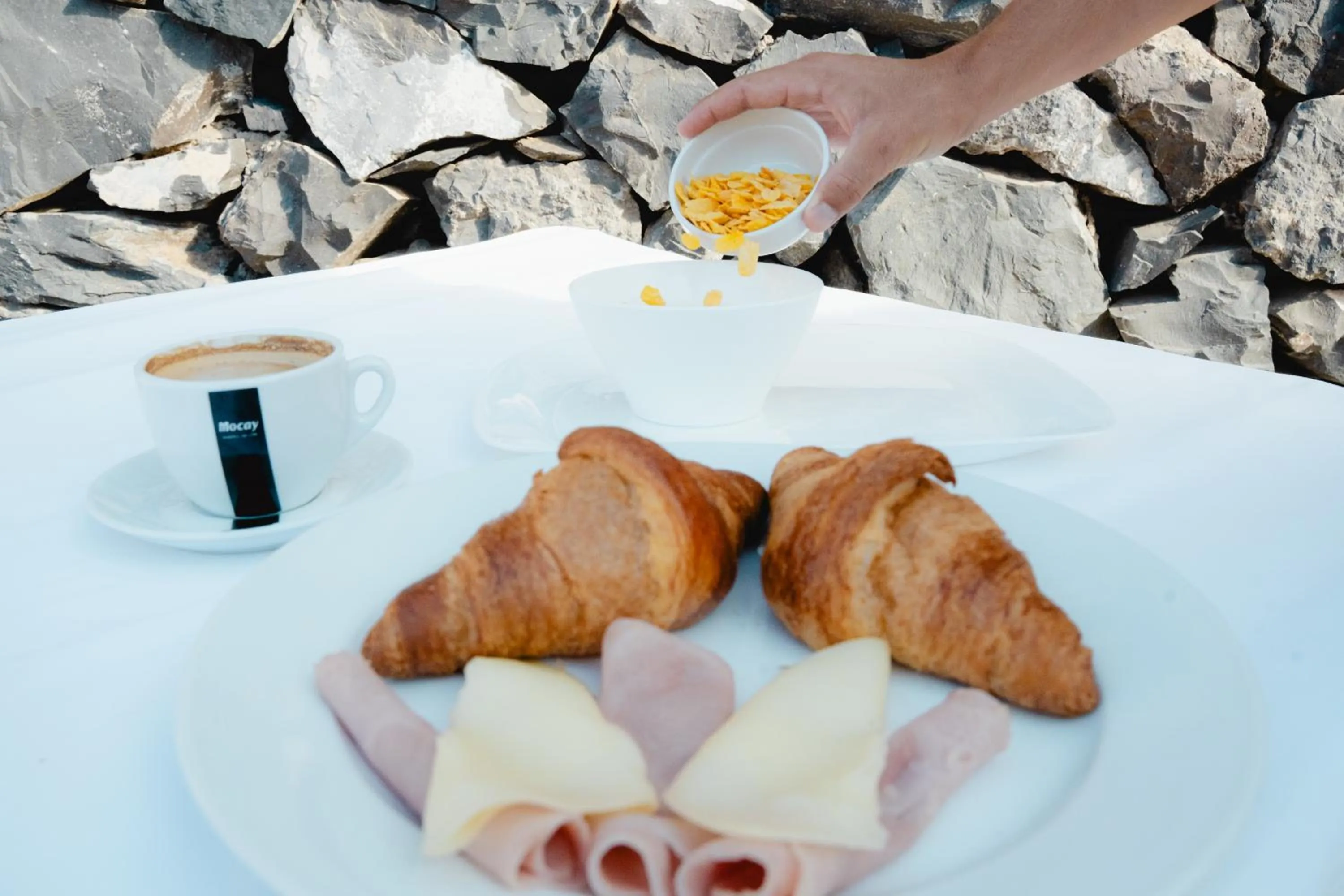 Breakfast in El Marques Palace by Intercorp Group