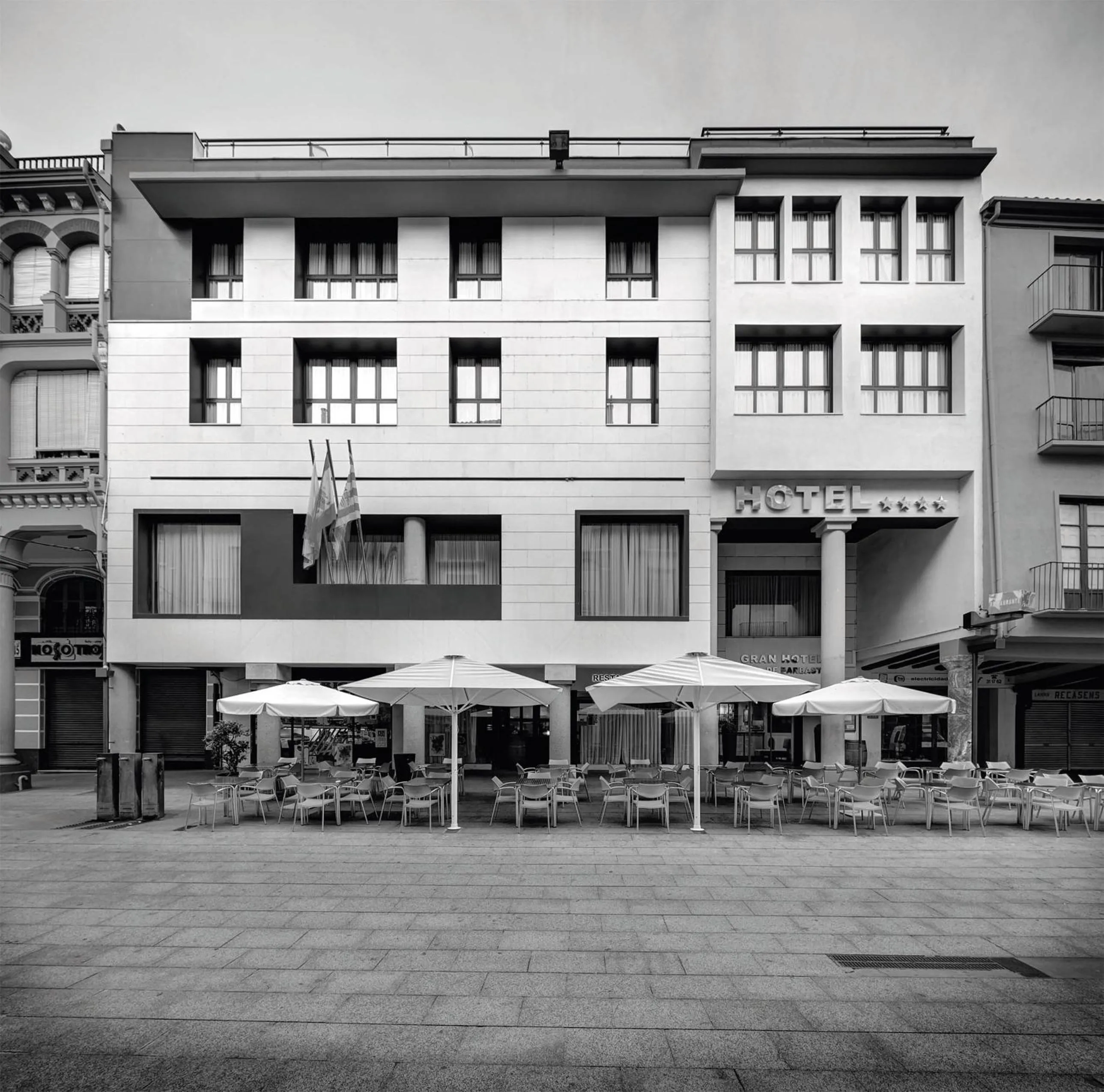 Property building in Gran Hotel Ciudad de Barbastro