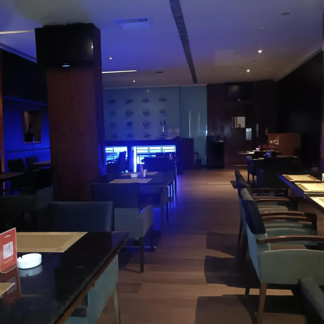 Restaurant/places to eat in Royal Park Kakinada