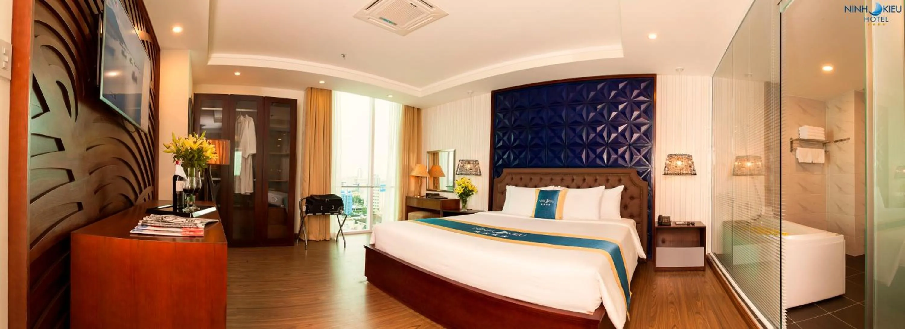 Bedroom, Bed in Ninh Kieu Riverside Hotel