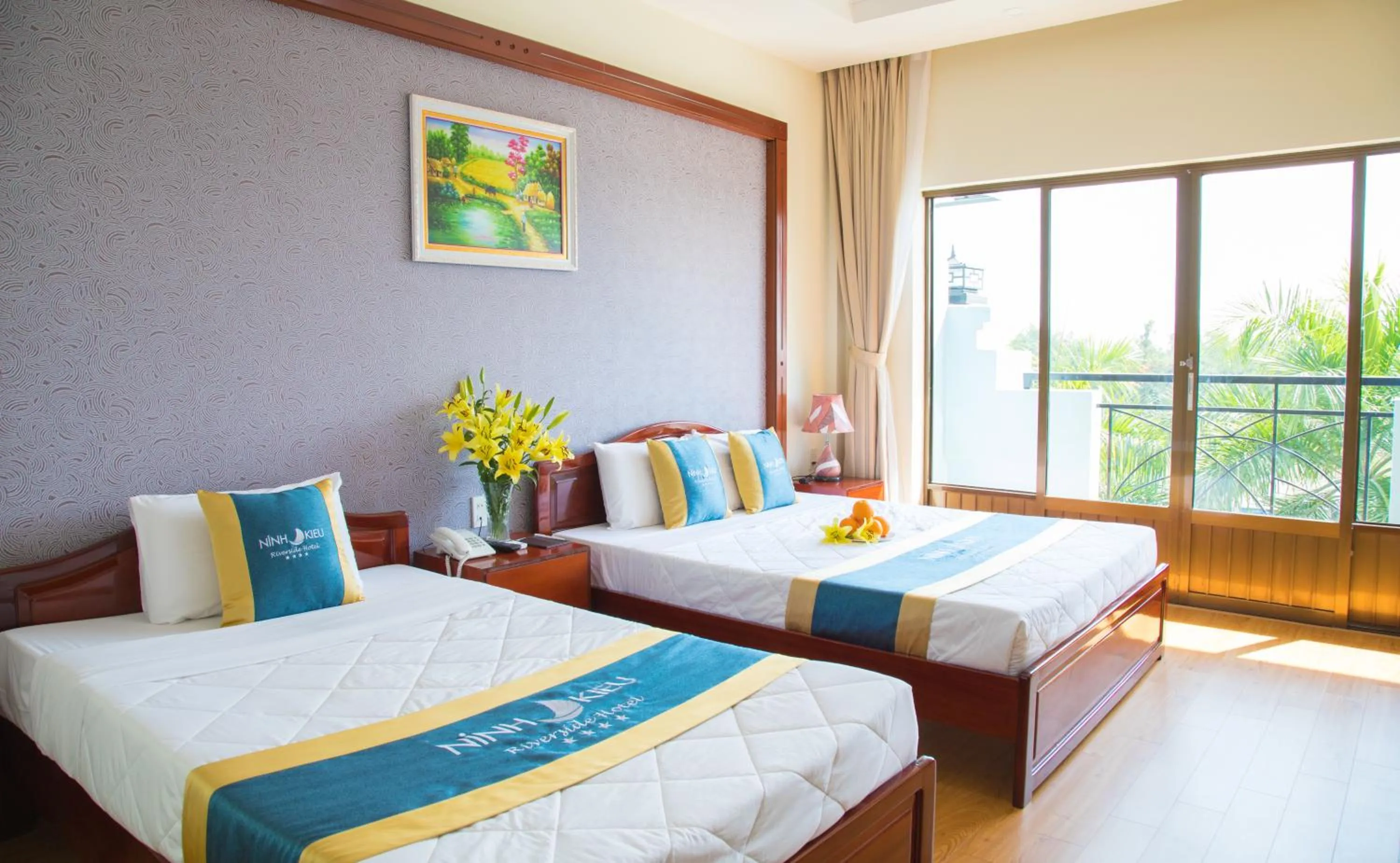 Bed in Ninh Kieu Riverside Hotel
