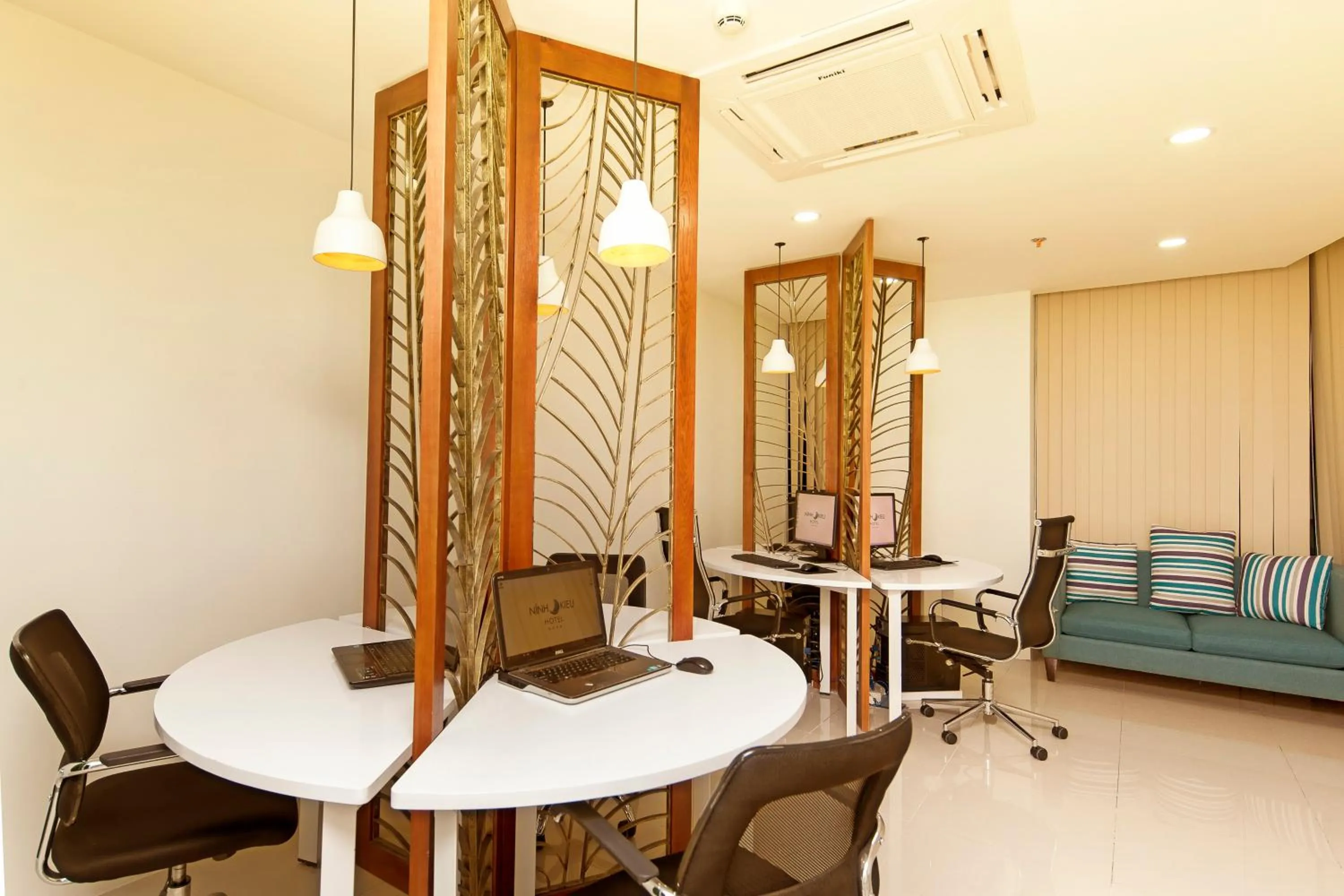 Meeting/conference room in Ninh Kieu Riverside Hotel