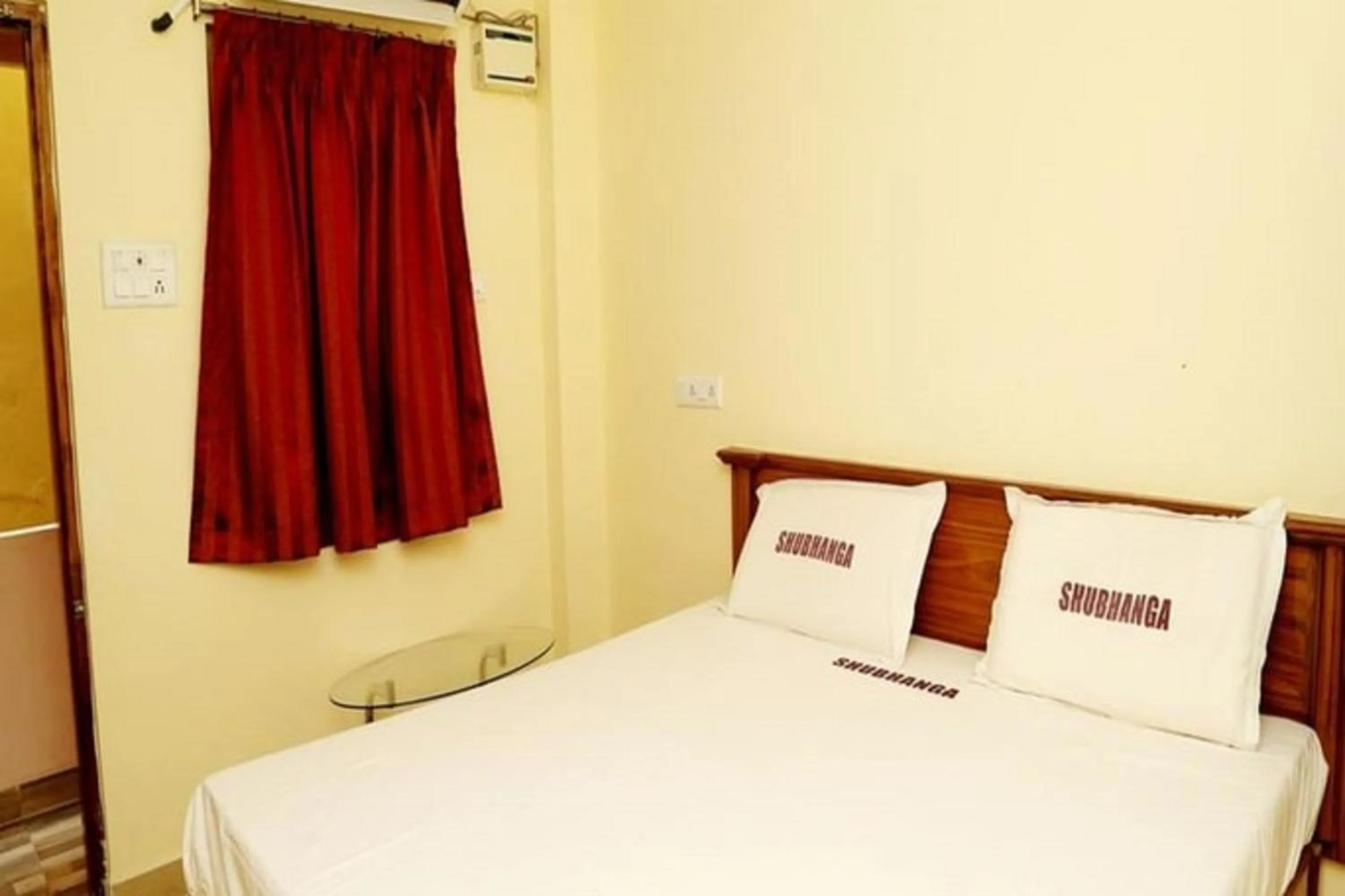 Bedroom, Bed in Shubhanga Residency