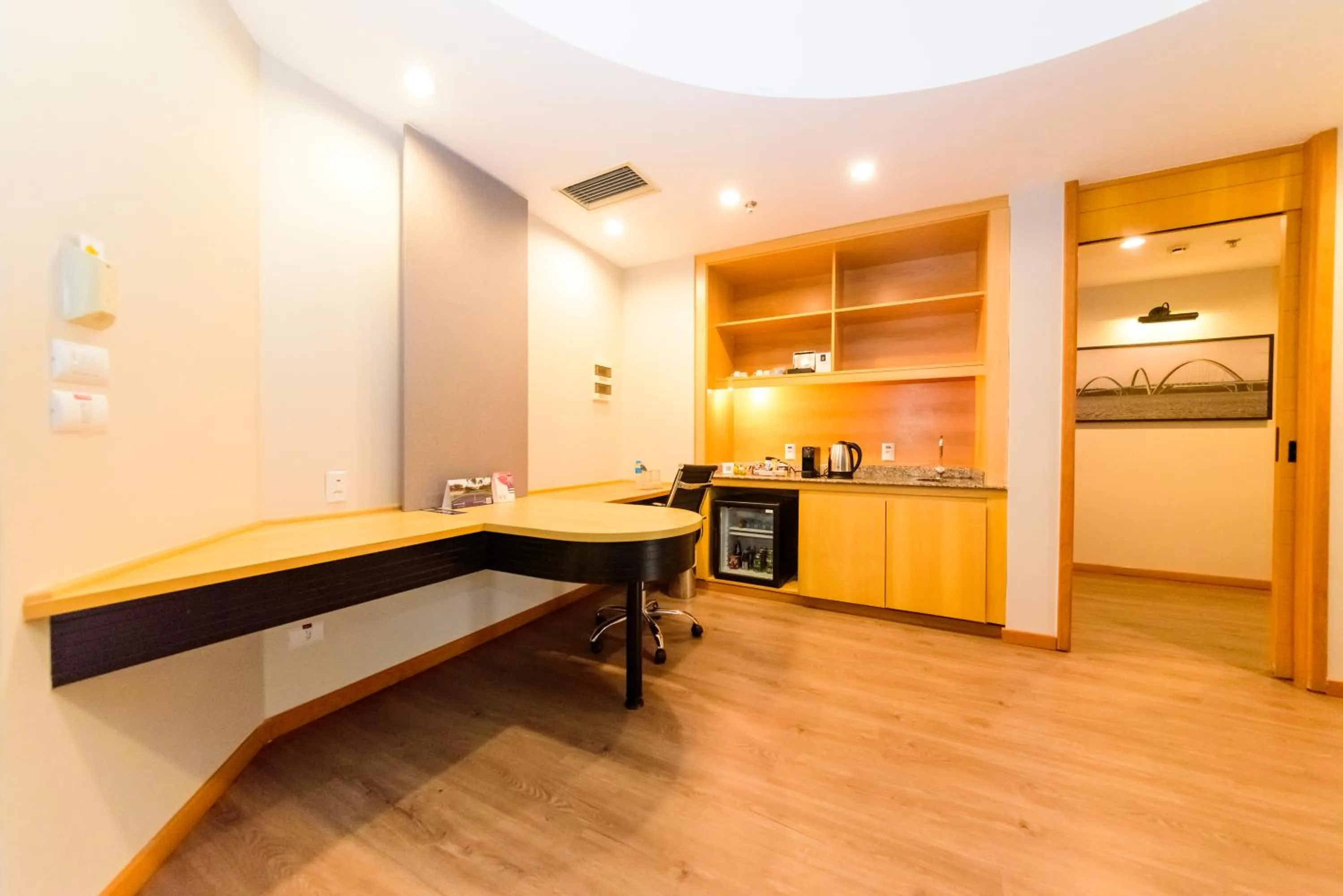 Living room in Golden Tulip Brasília Alvorada