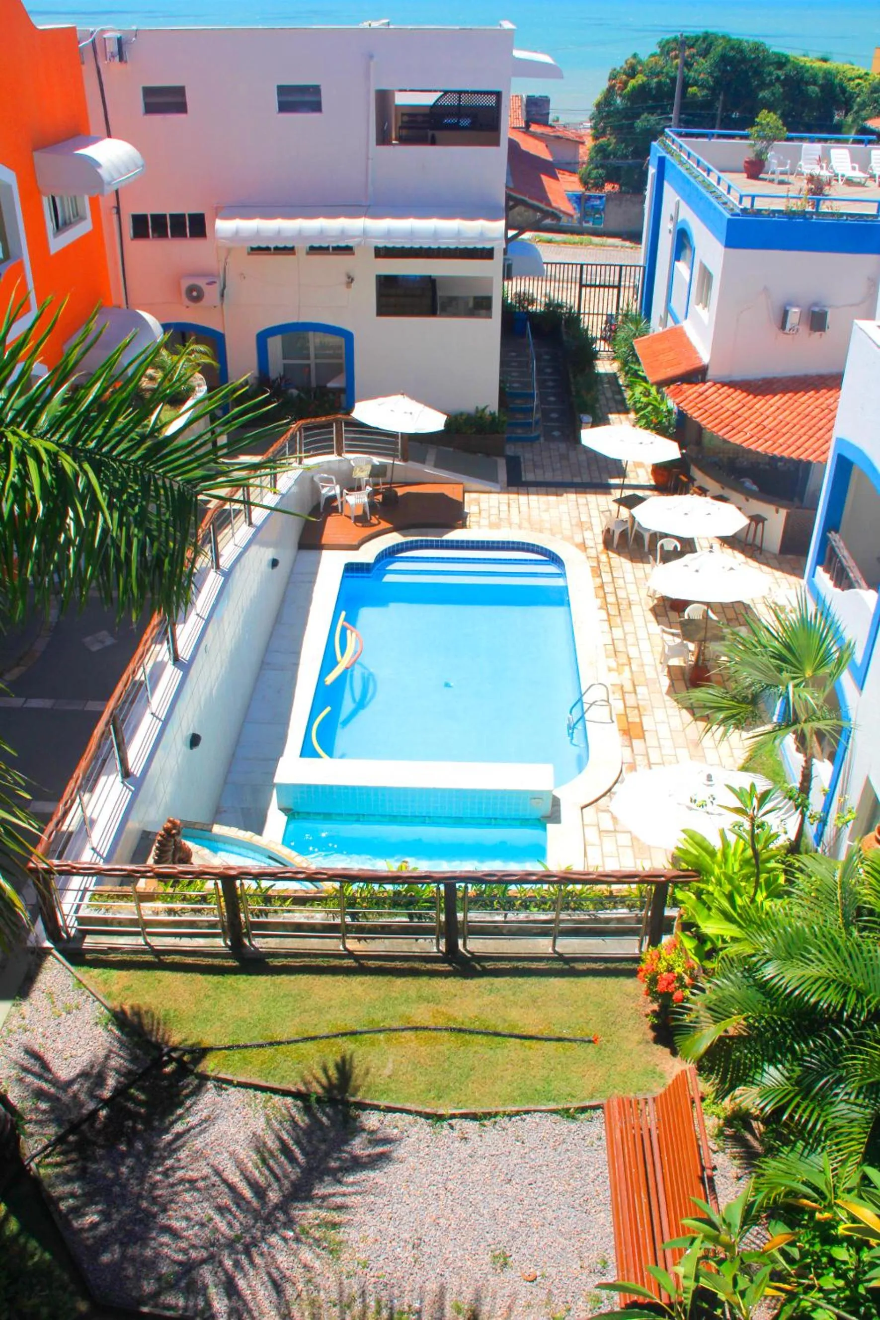 Pool view in Hotel Areia de Ouro