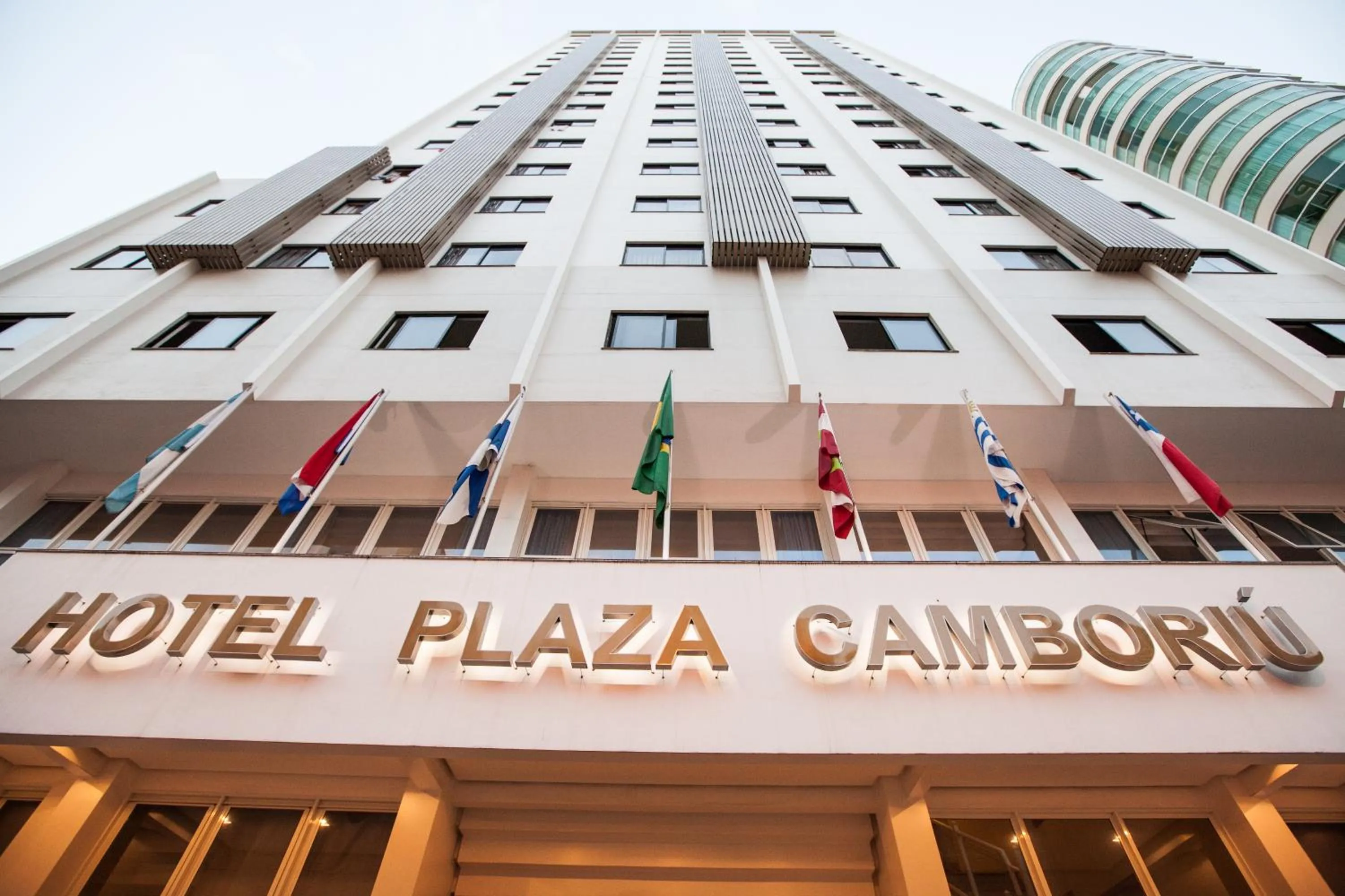Facade/entrance in Hotel Plaza Camboriú