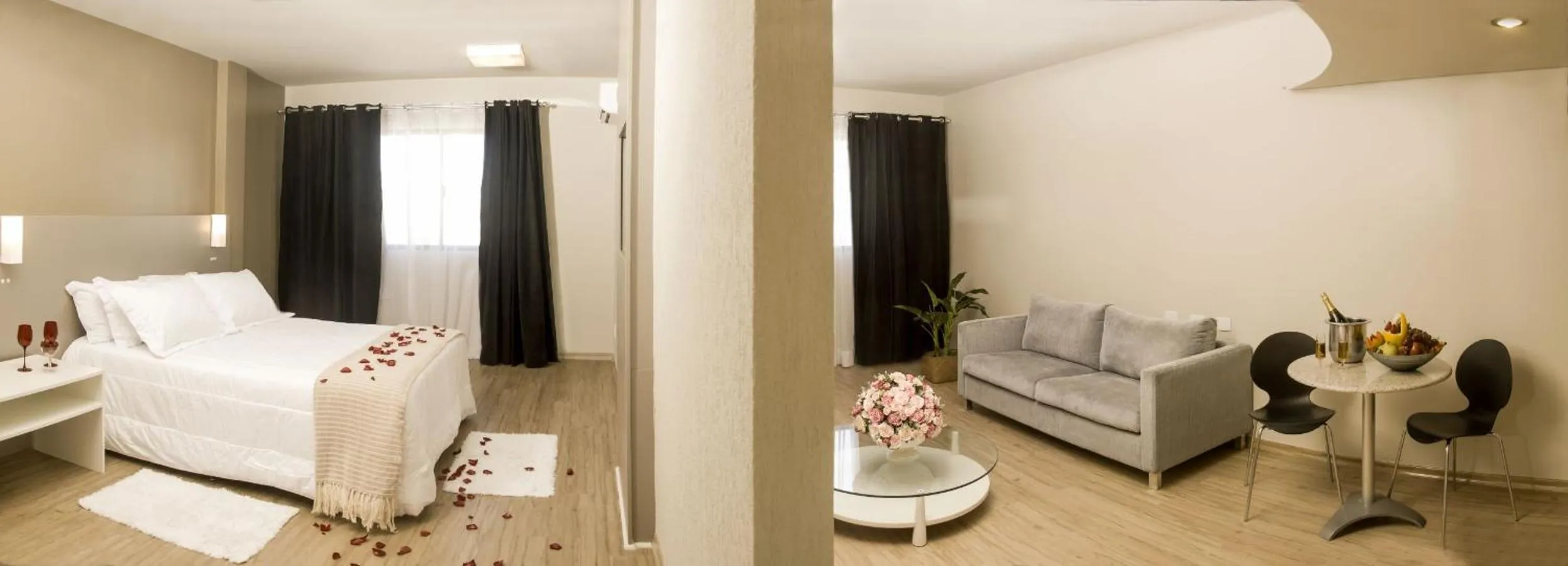 Hot Tub, Bed in Hotel Plaza Camboriú