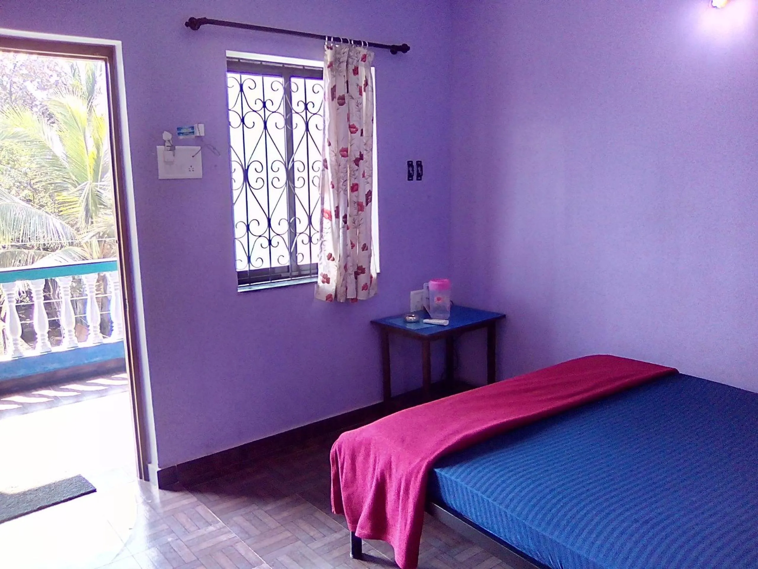 Bedroom, Bed in Vincent's Holiday Home