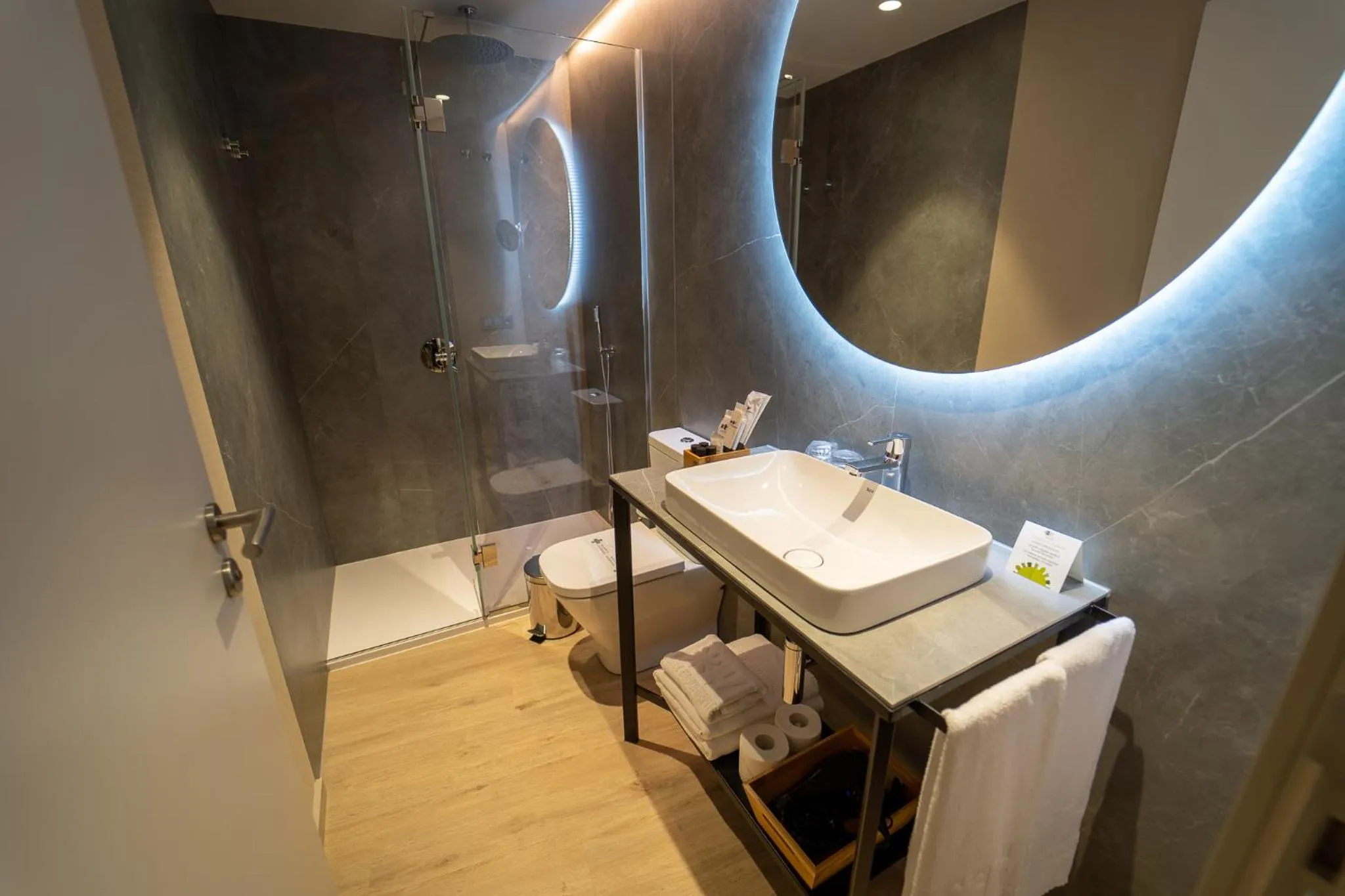 Bathroom in Hotel Taburiente S.C.Tenerife