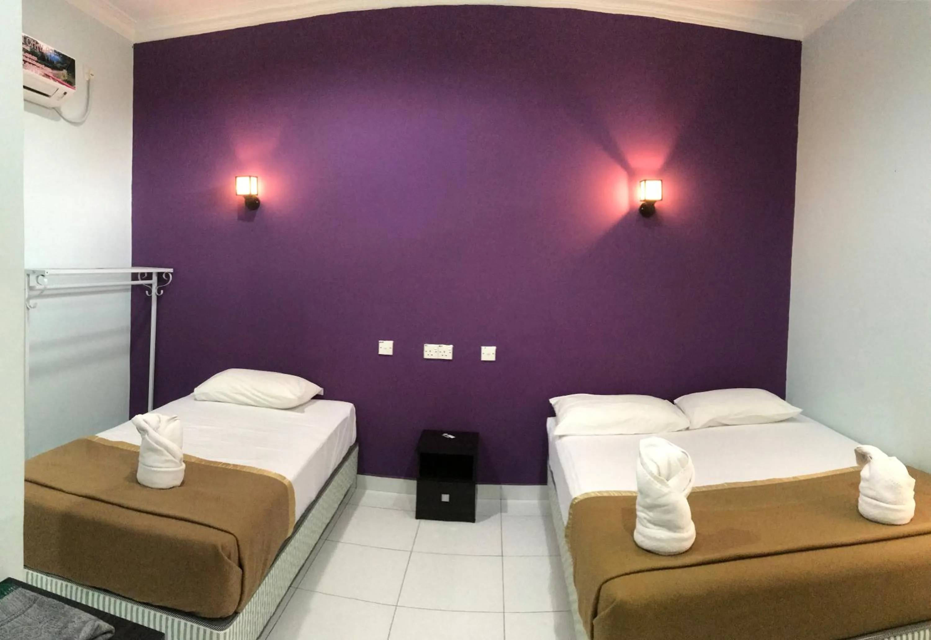 Shower, Bed in Changlun Chalet