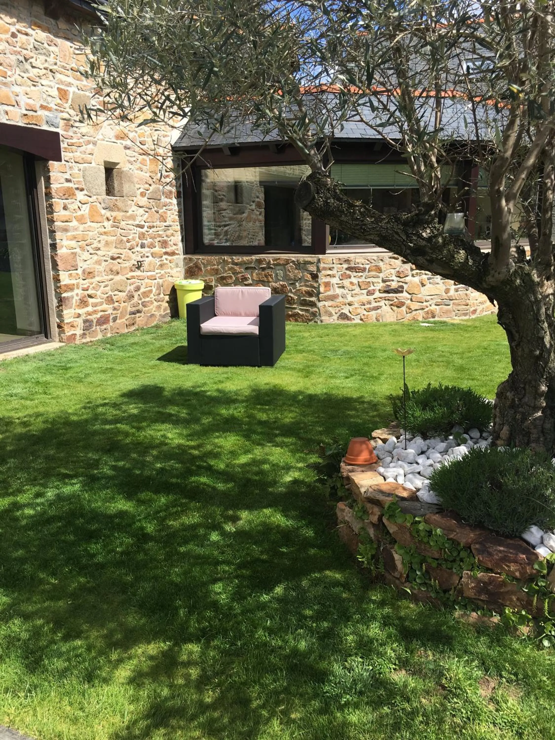 Garden in Chambres D'Hotes L'Atipic