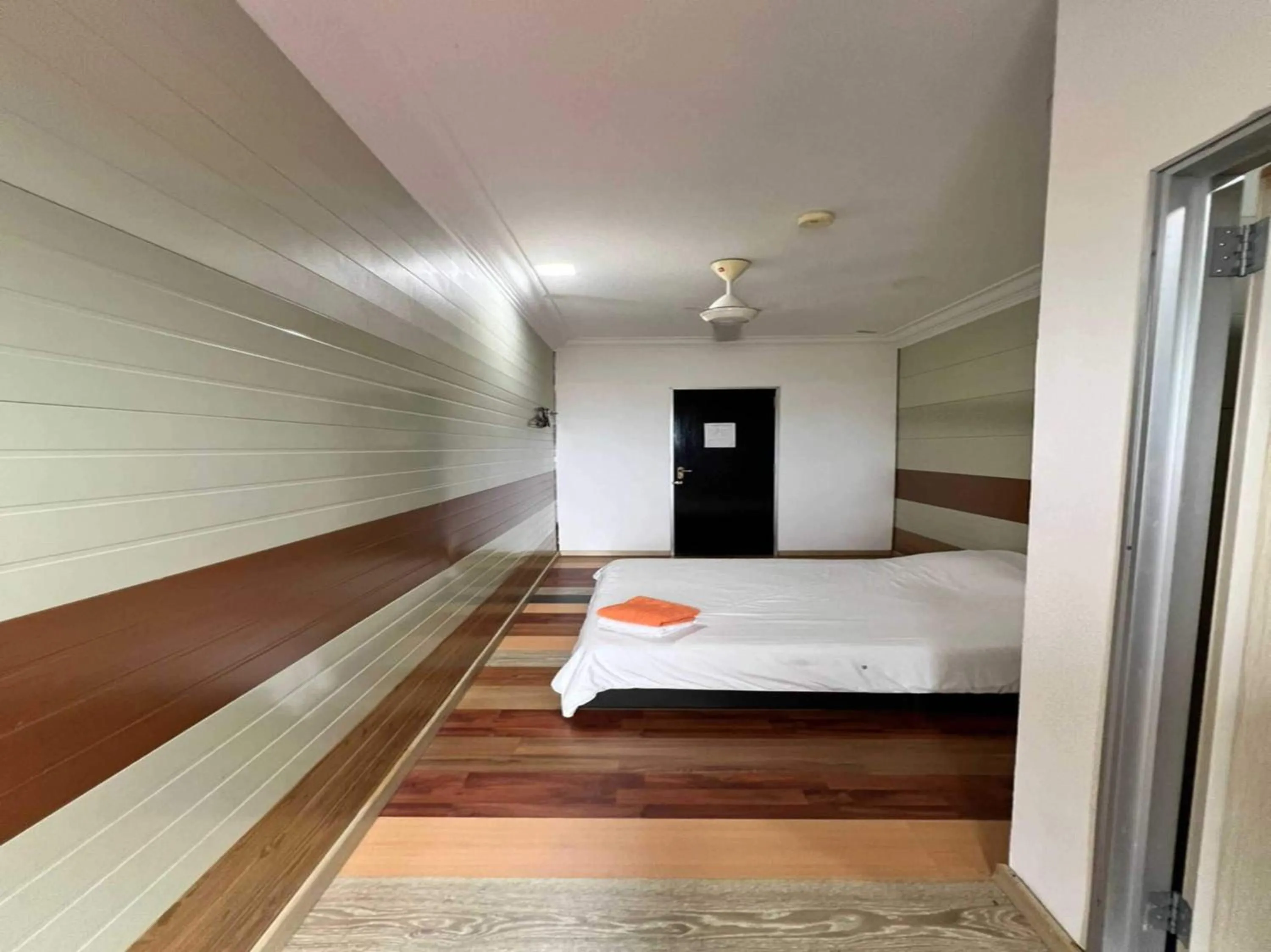 Bedroom, Bed in Hotel O Ting Brother Sg Klah Inn