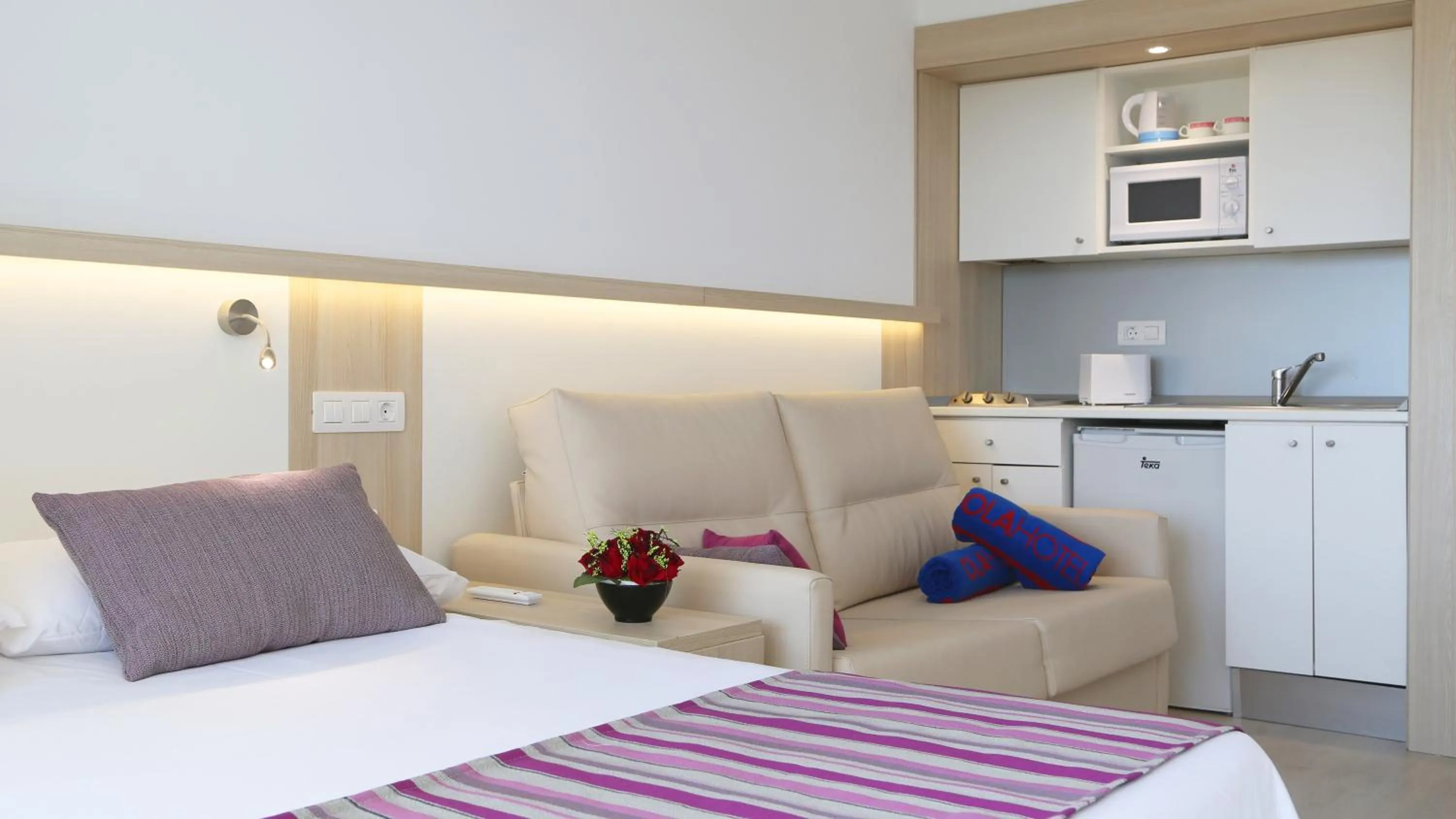 Bed in Globales Costa de la Calma