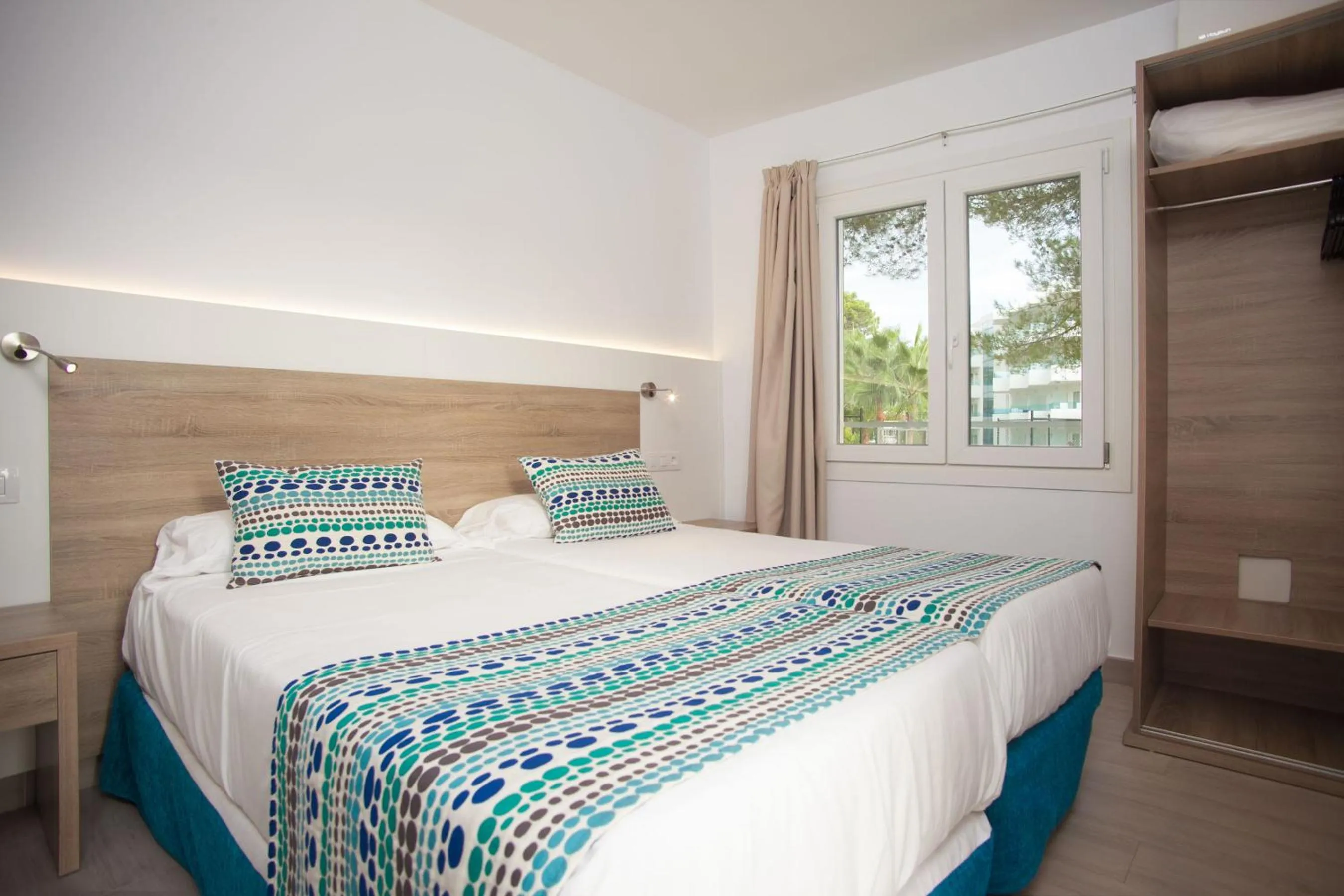 Bedroom, Bed in Globales Costa de la Calma