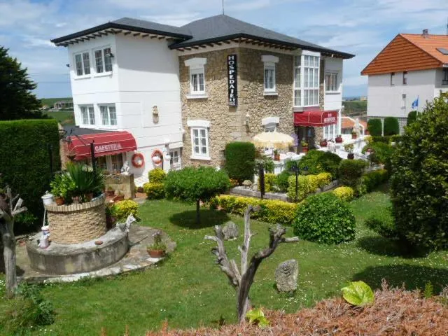 Property building in Hospedaje Roiz