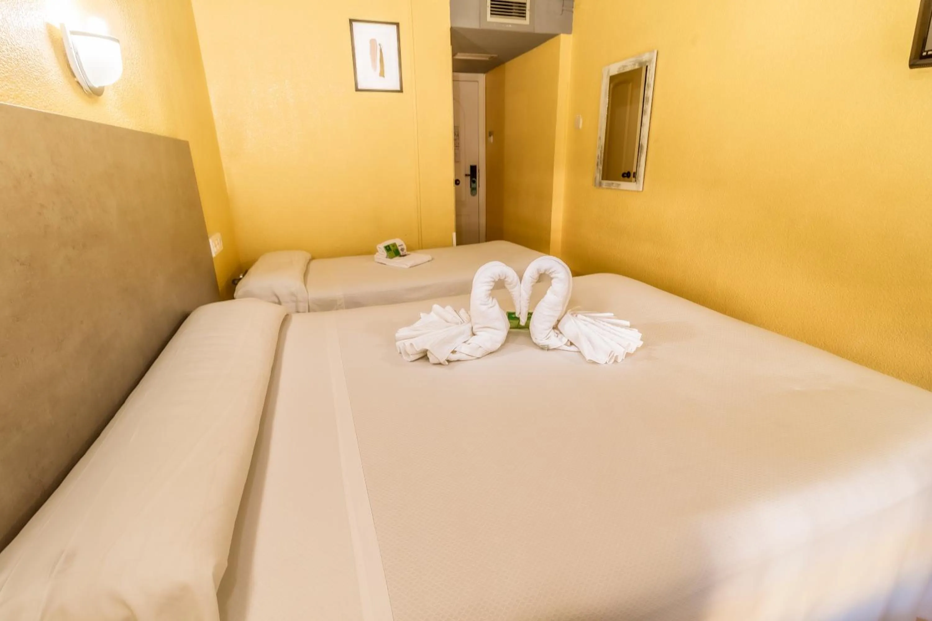 Bed in Hotel Universal Murcia