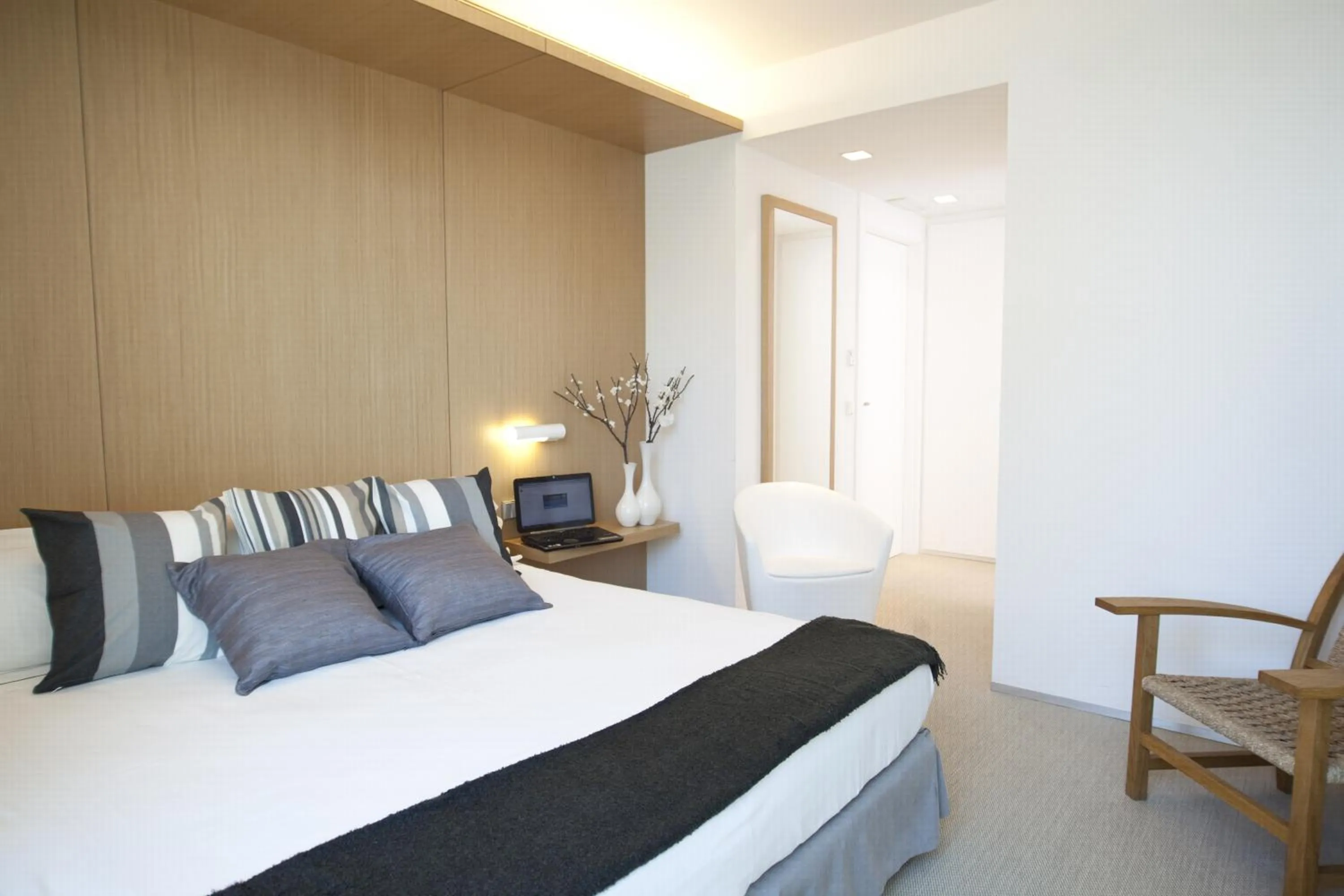 Bed in Alenti Sitges Hotel