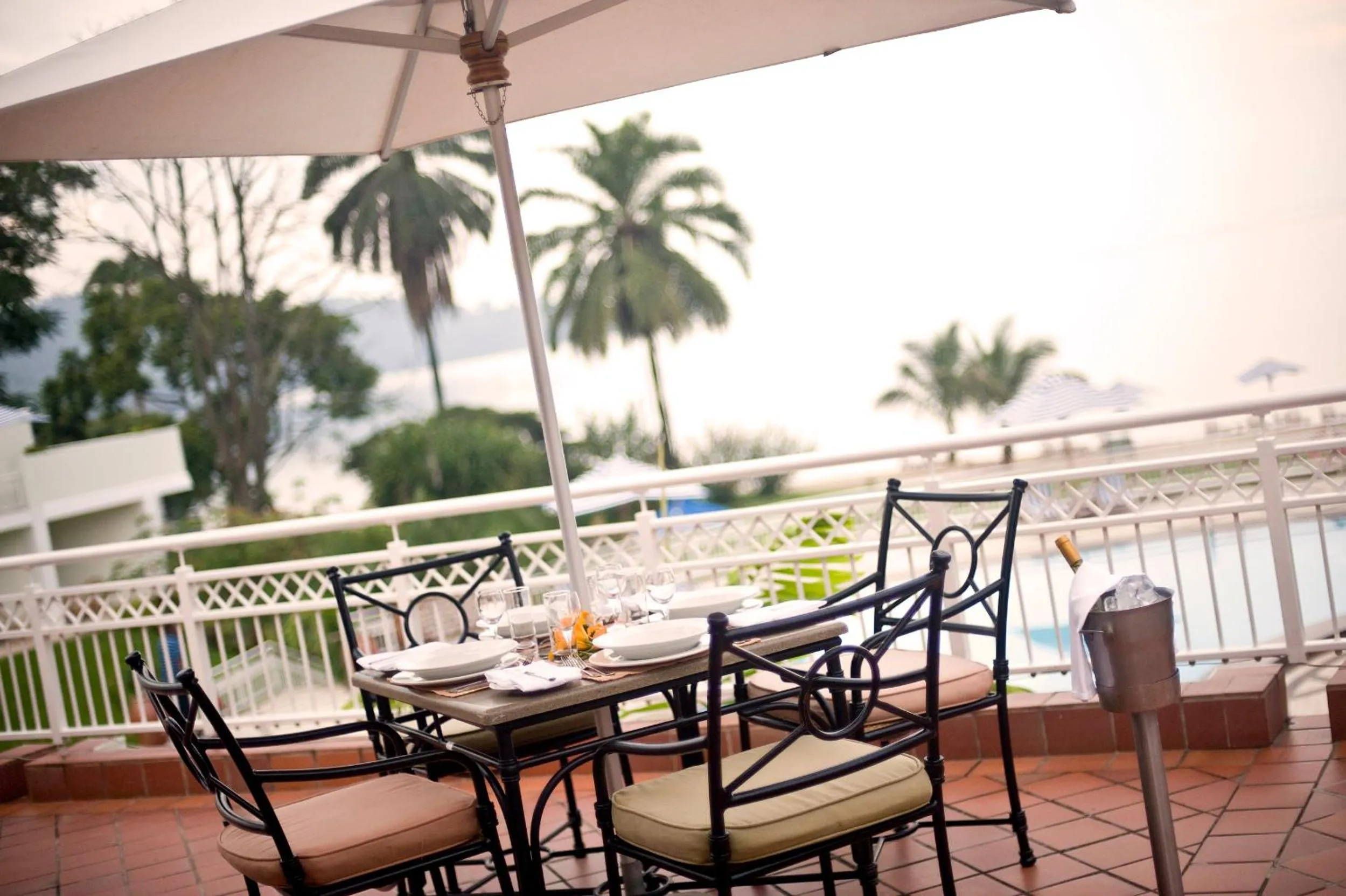 Restaurant/places to eat in Lake Kivu Serena Hotel