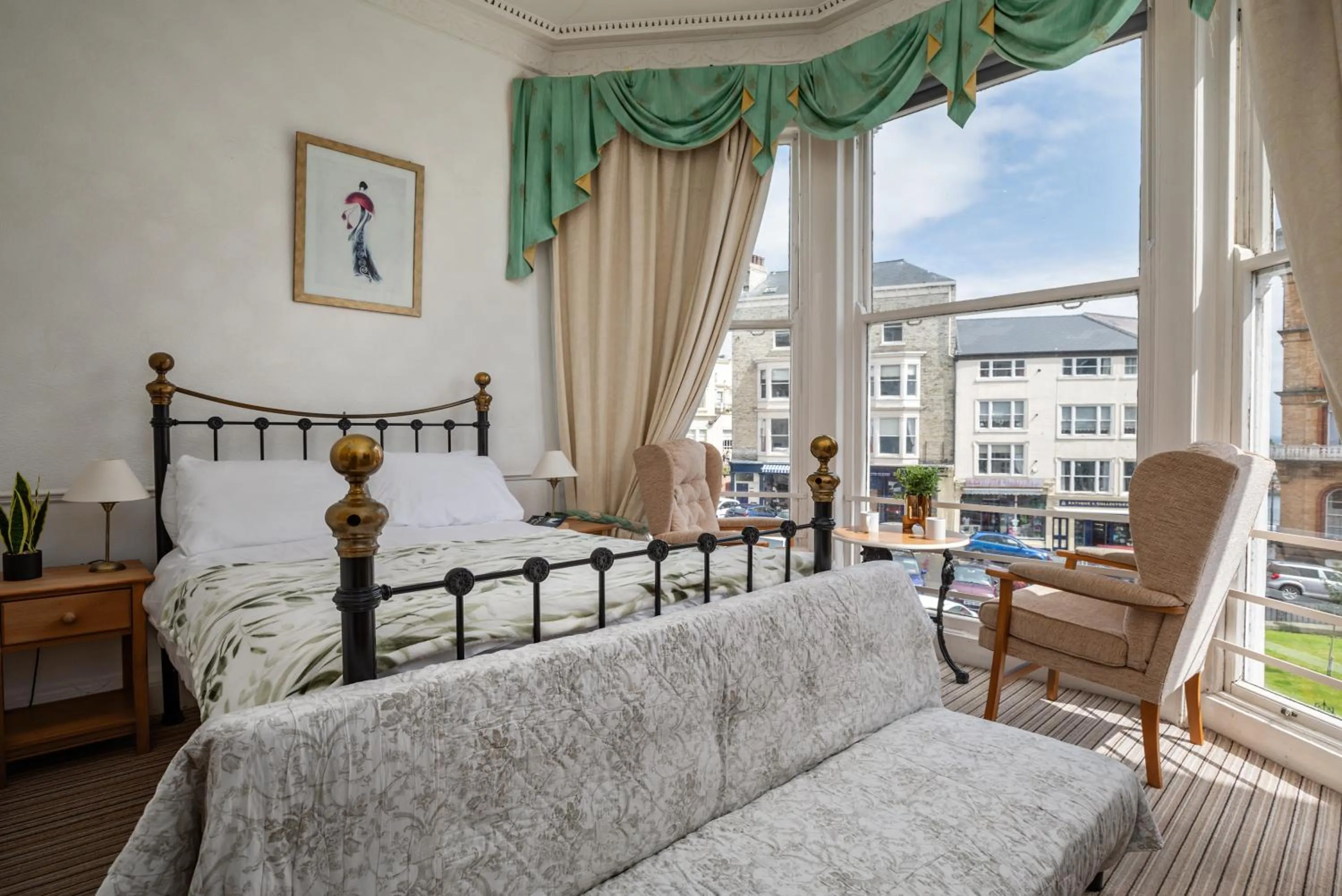 Bed in Serenity Guest House