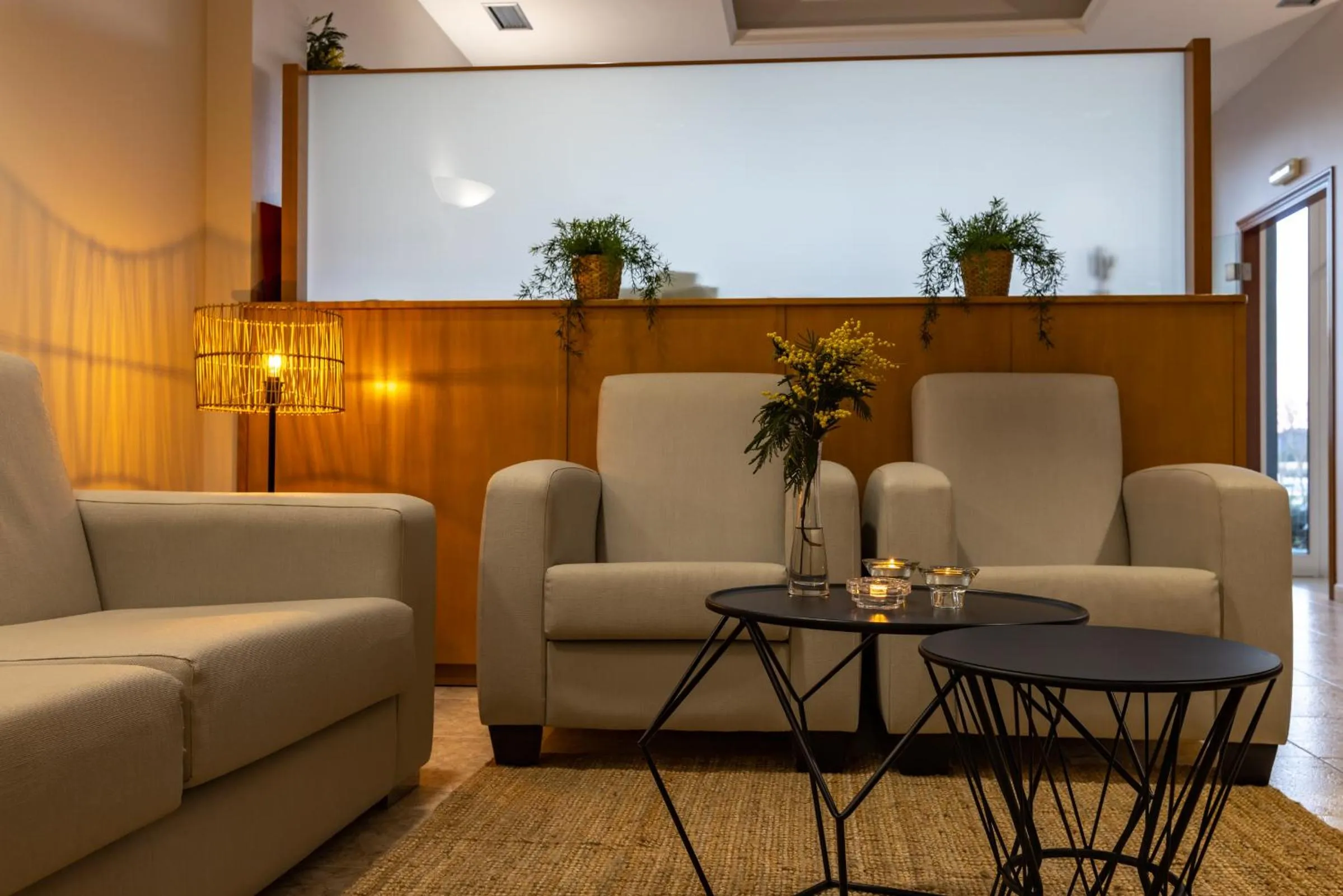 Communal lounge/ TV room in Hotel Europa