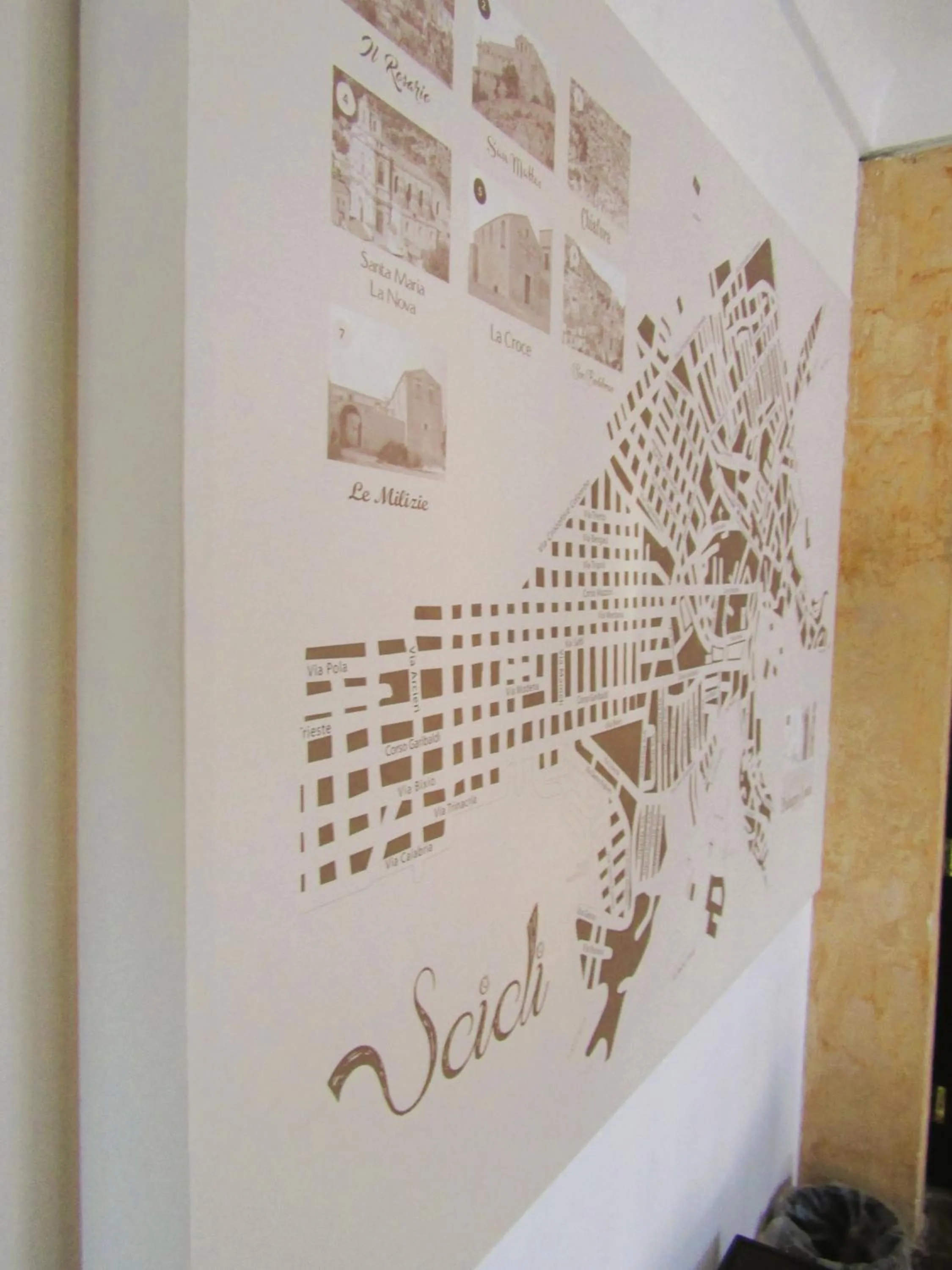 Decorative detail in Palazzo Conti Camere & Suites