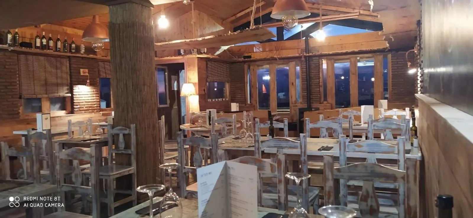 Restaurant/places to eat in Apartamentos Montreal