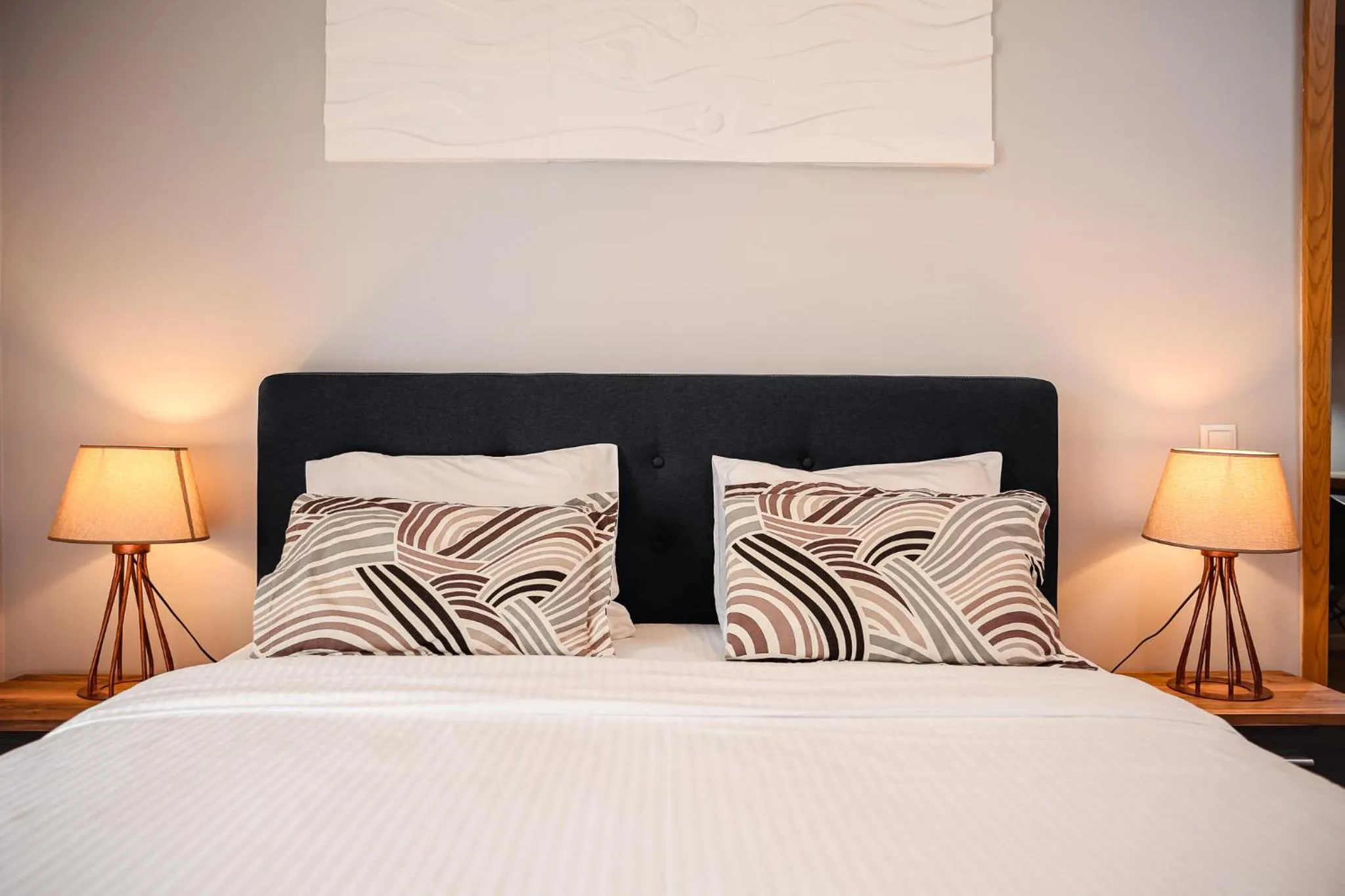 Bed in City Apartment Dorobantilor