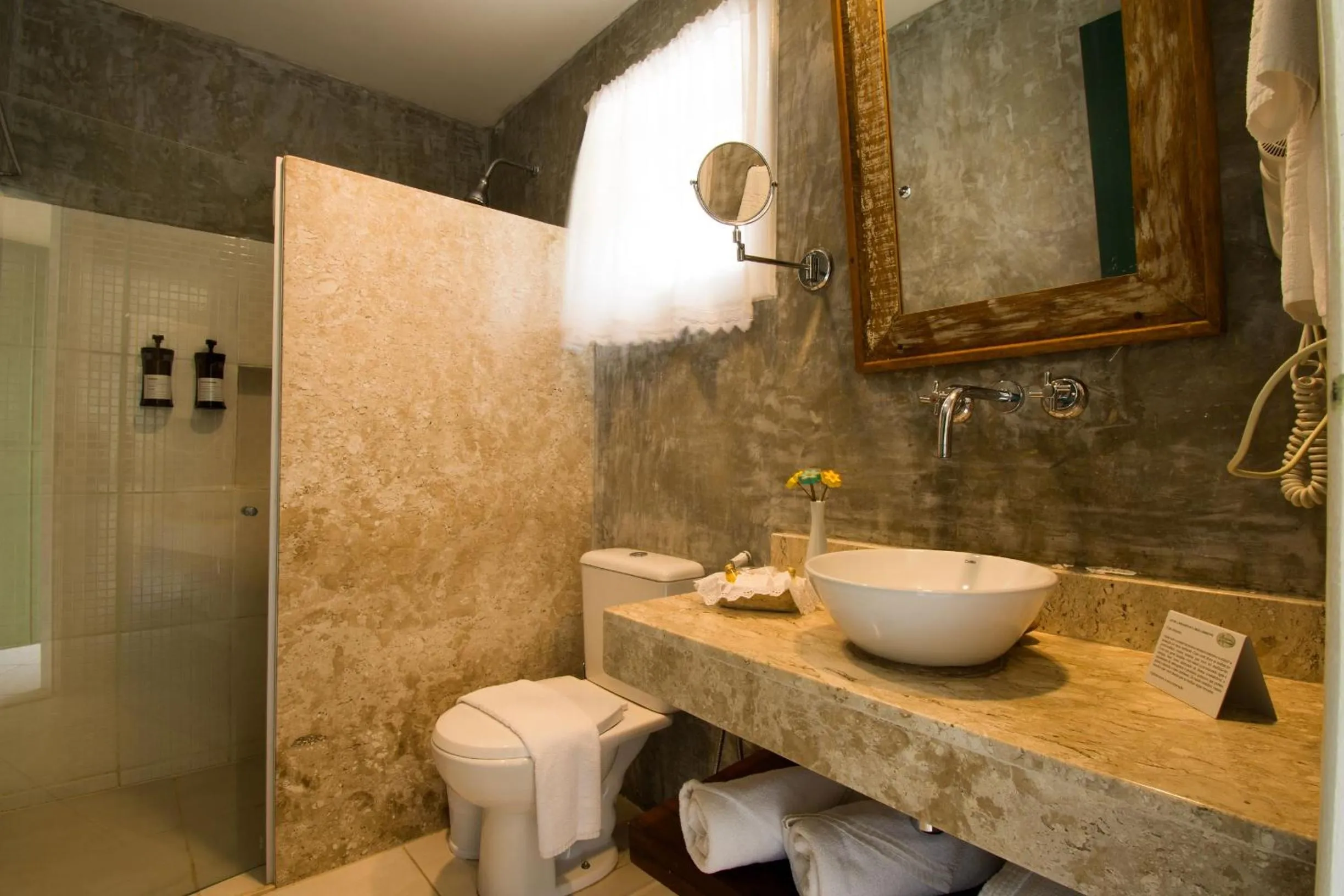Bathroom in Pedra da Laguna Boutique Hotel SPA