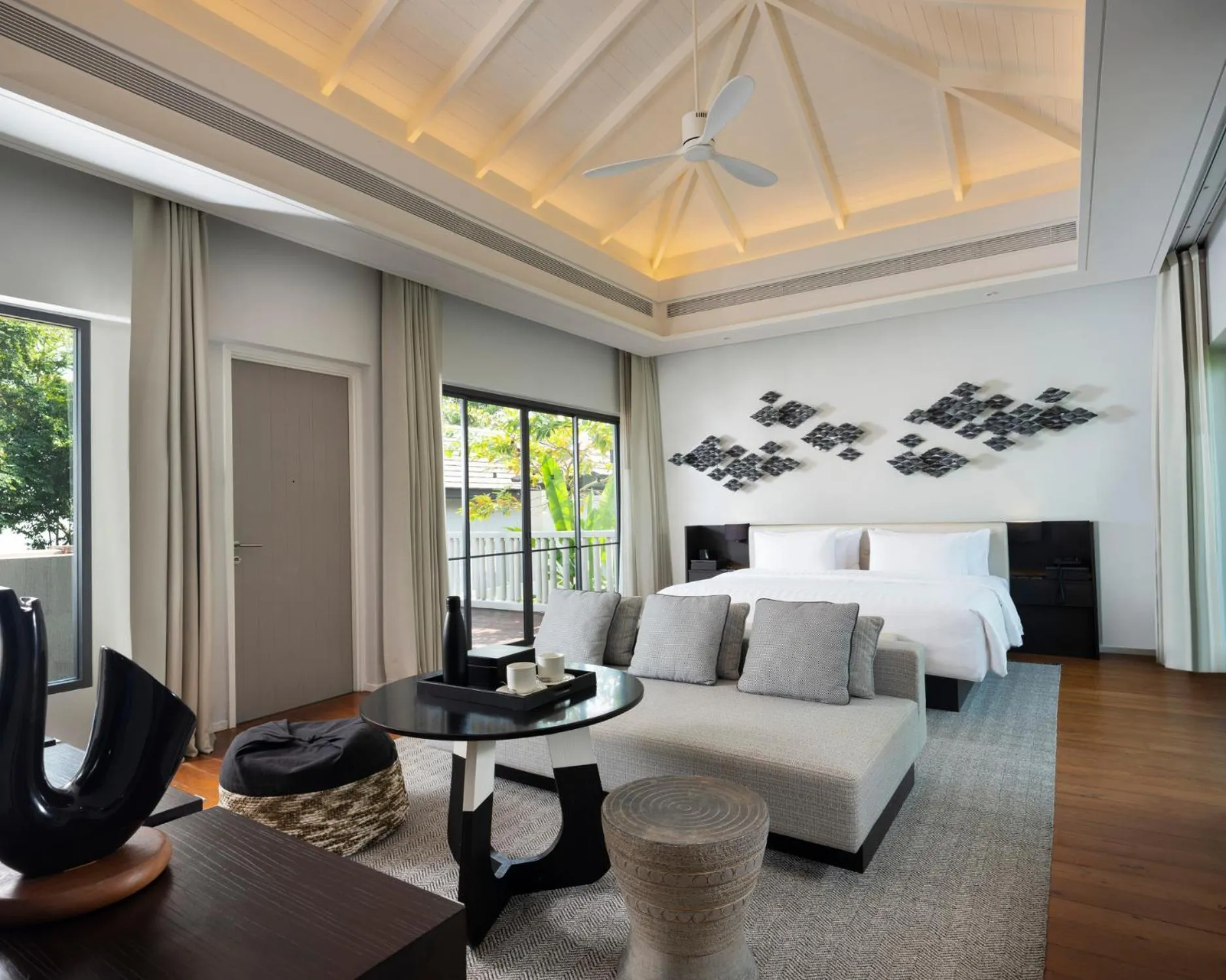 Bed in The ShellSea Krabi I Luxury Beach Front Resort & Pool Villa