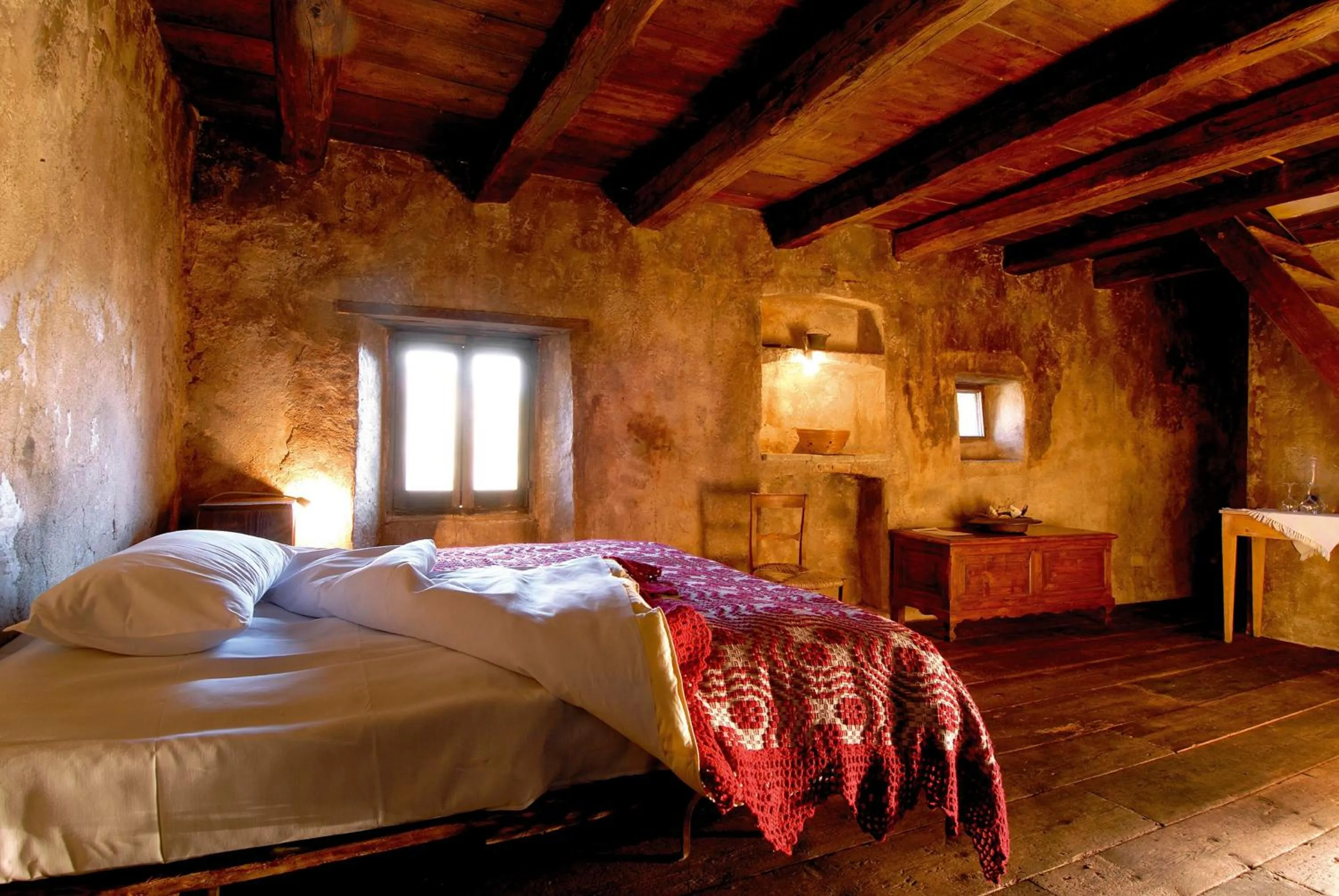 Bed in Sextantio Albergo Diffuso