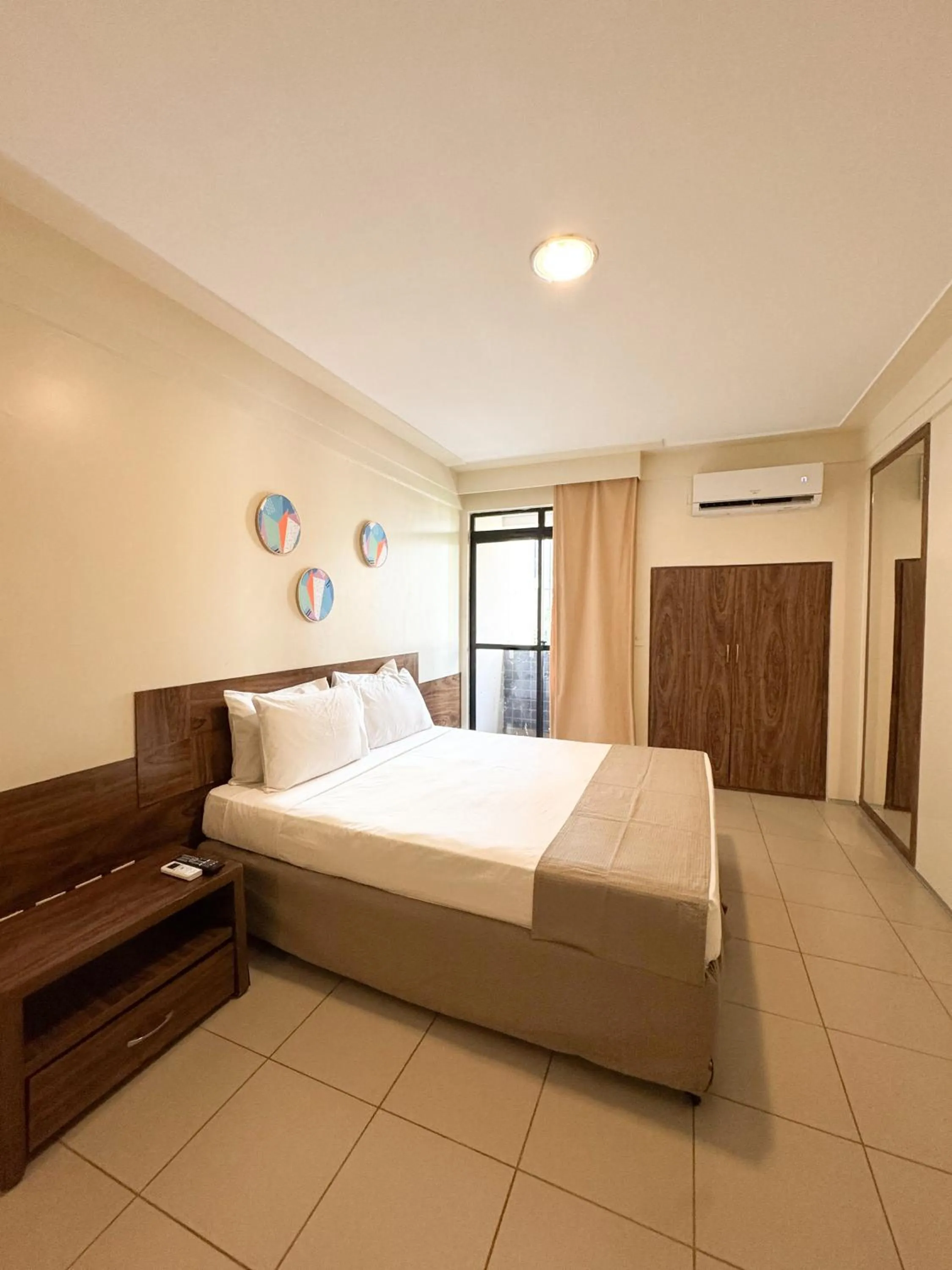 Photo of the whole room, Bed in D8 Hotel