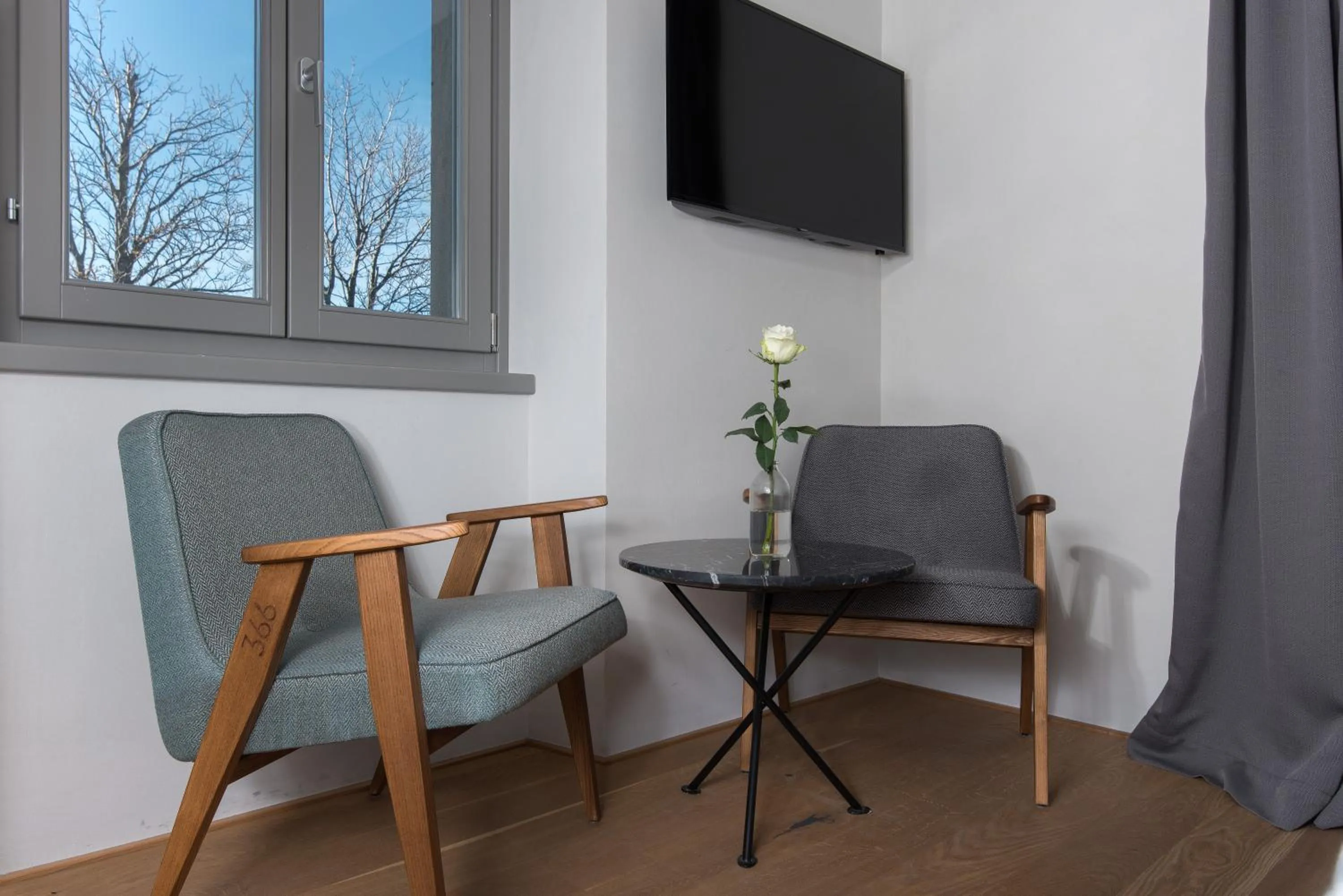 Seating area in Hotel Peteani