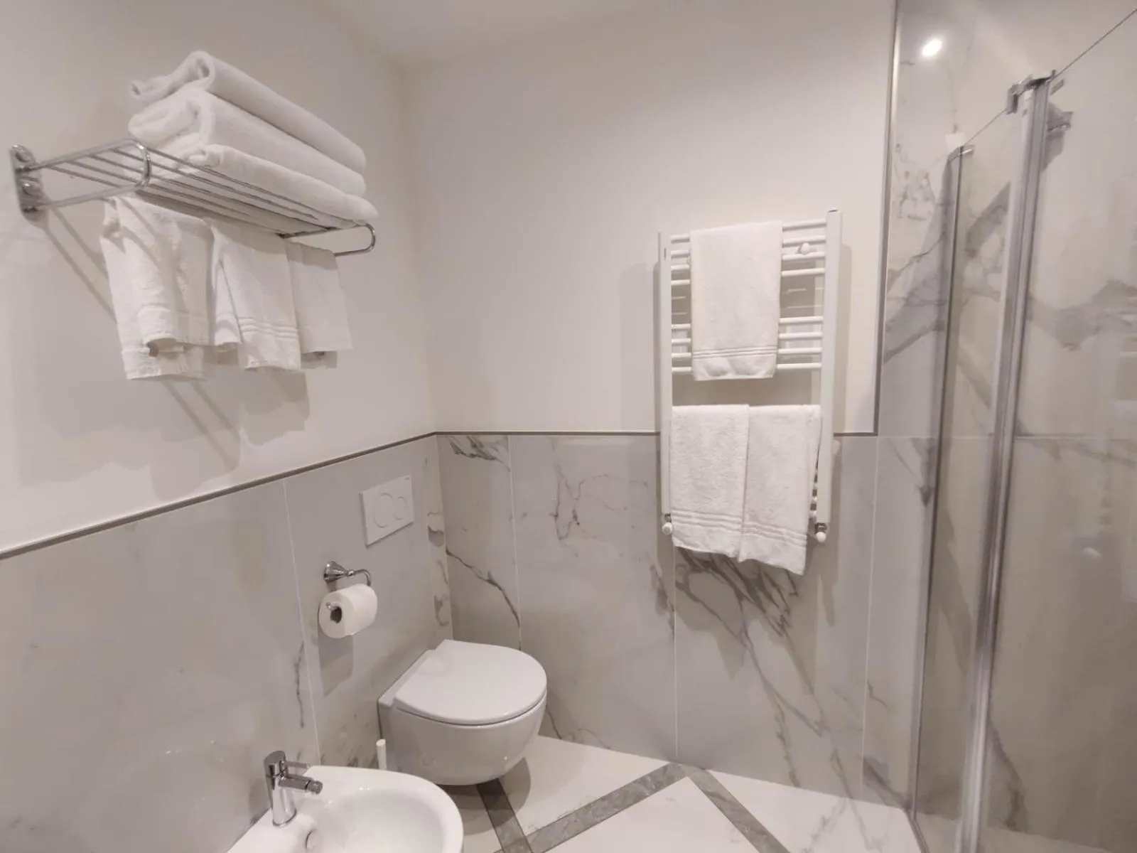 Shower in Hotel Moena