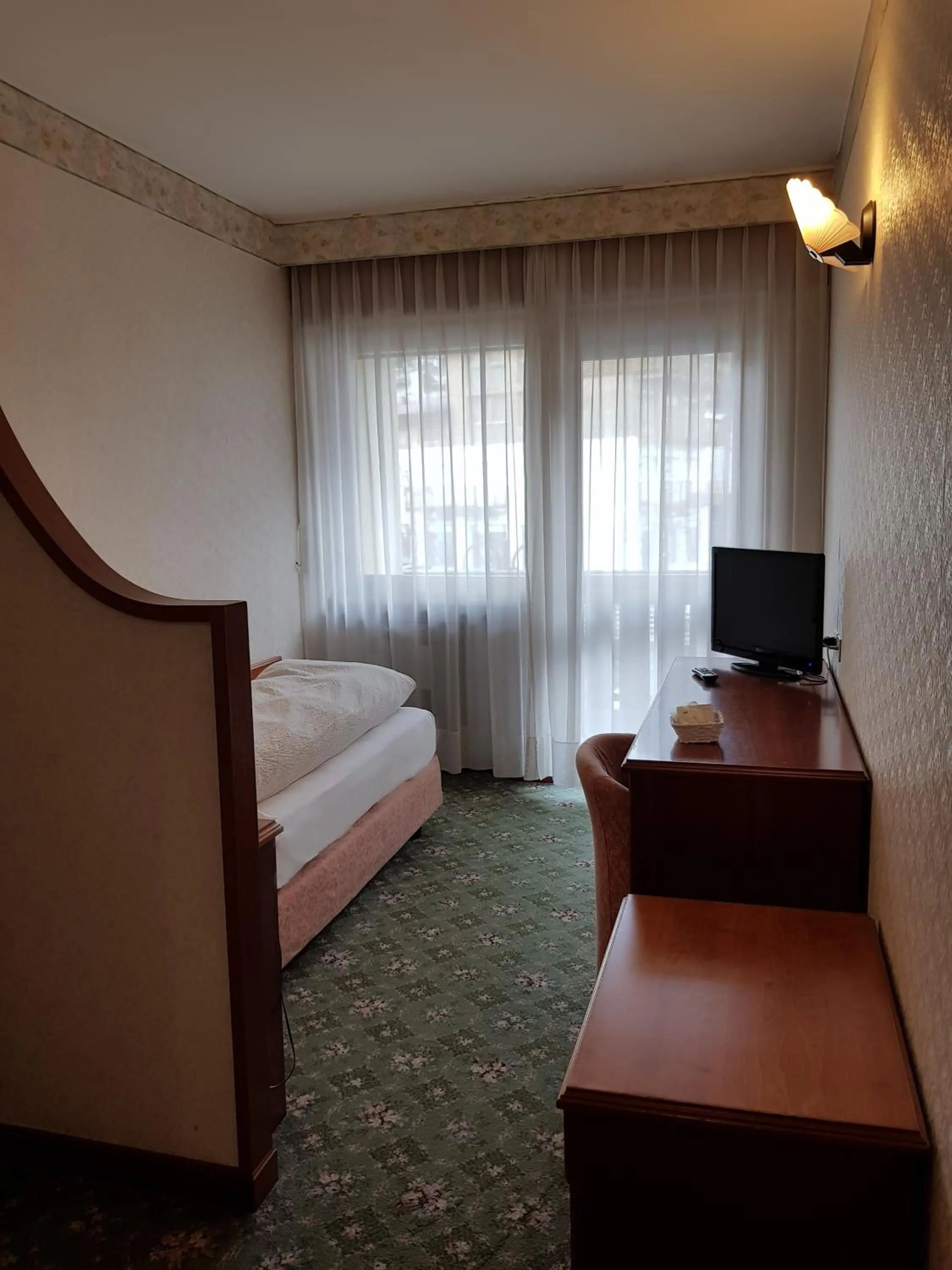 Other, Bed in Hotel Moena