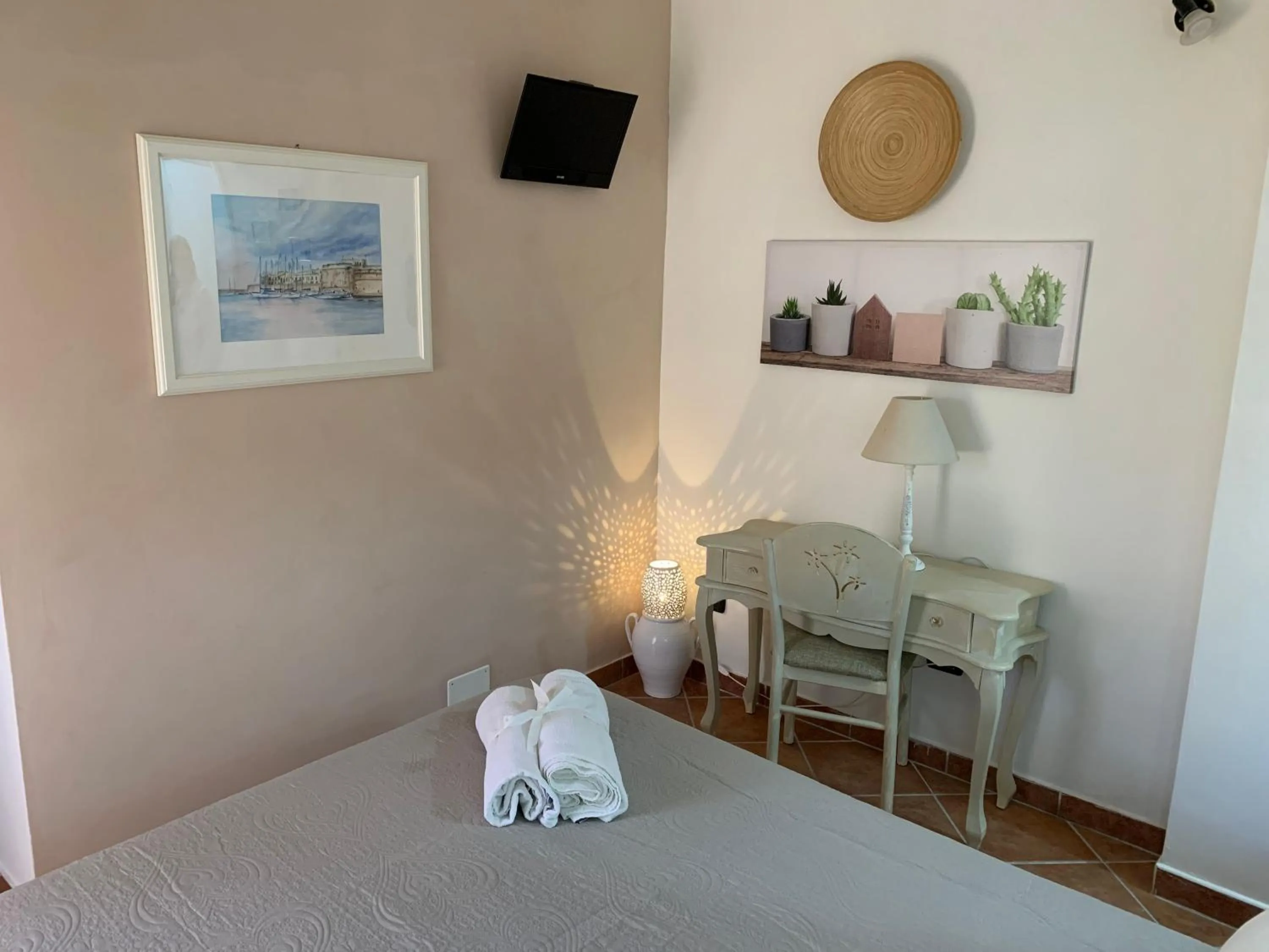 Decorative detail, Bed in B&B Casavecchia