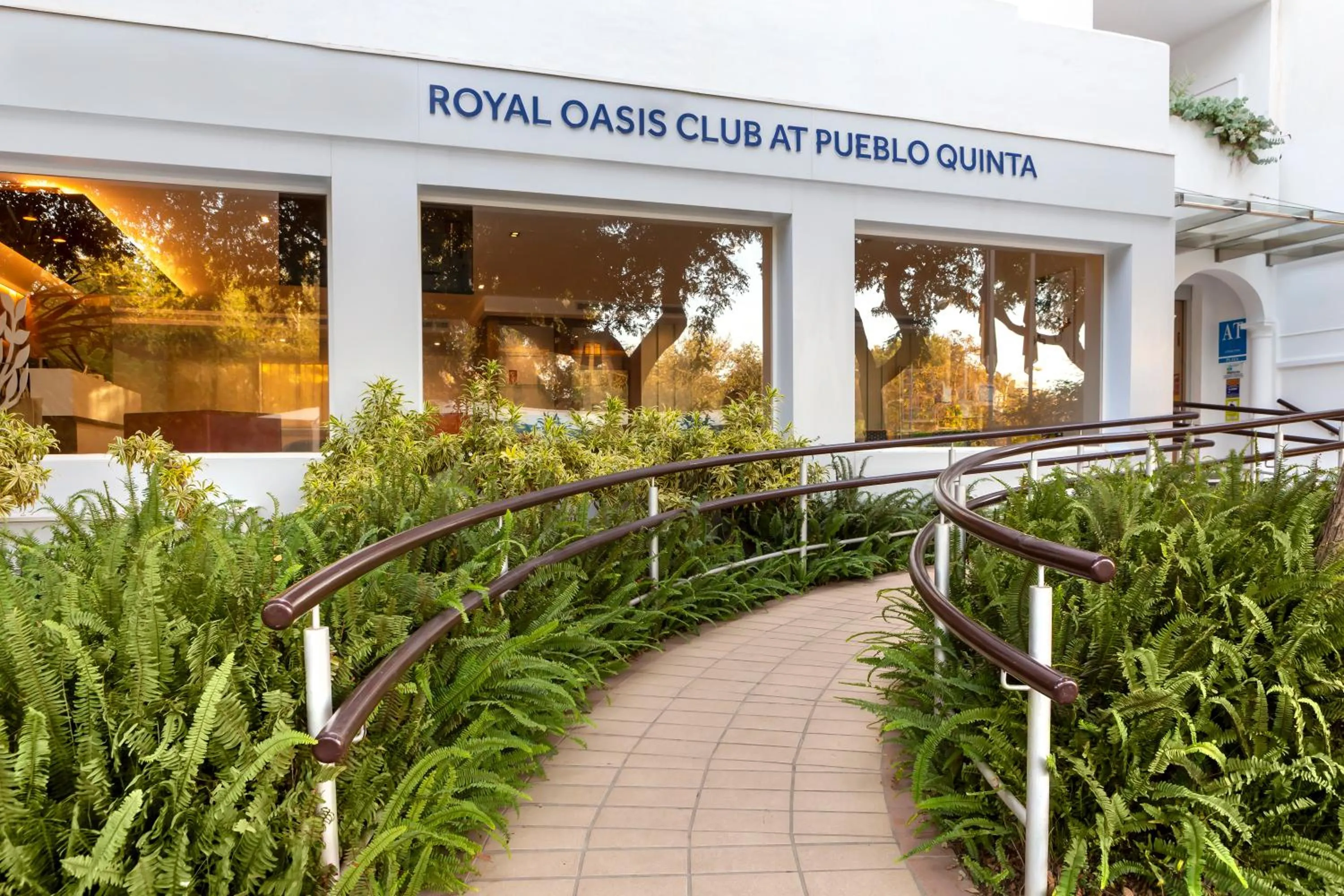 Facade/entrance in Royal Oasis Club at Pueblo Quinta