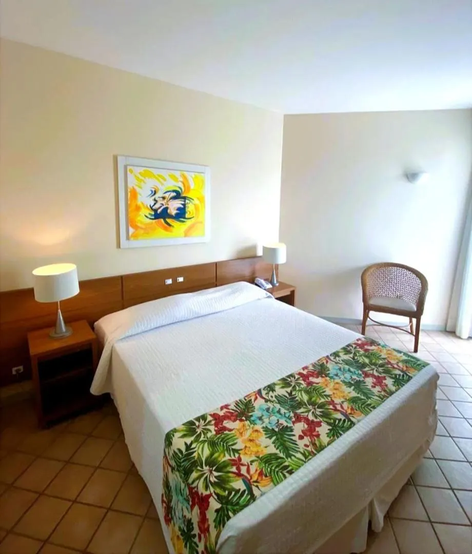 Bed in Ingleses Praia Hotel