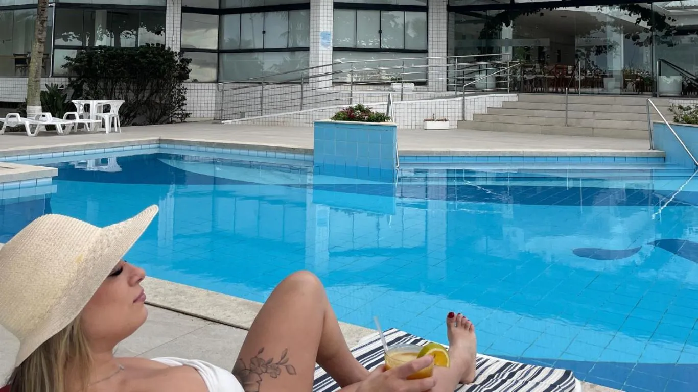 Swimming pool in Ingleses Praia Hotel