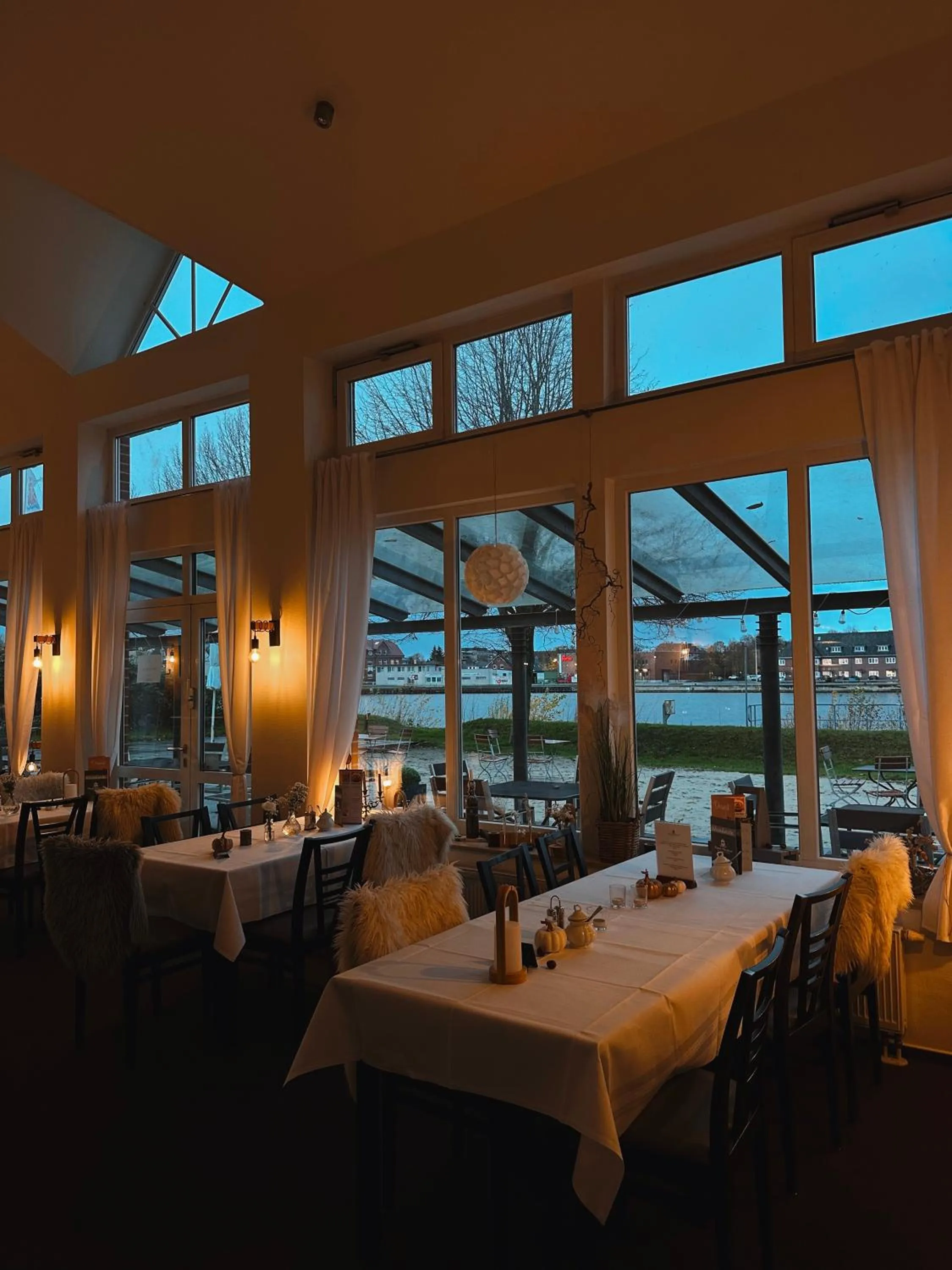 Kanal-Haus "Das Gästehaus direkt am NOK"