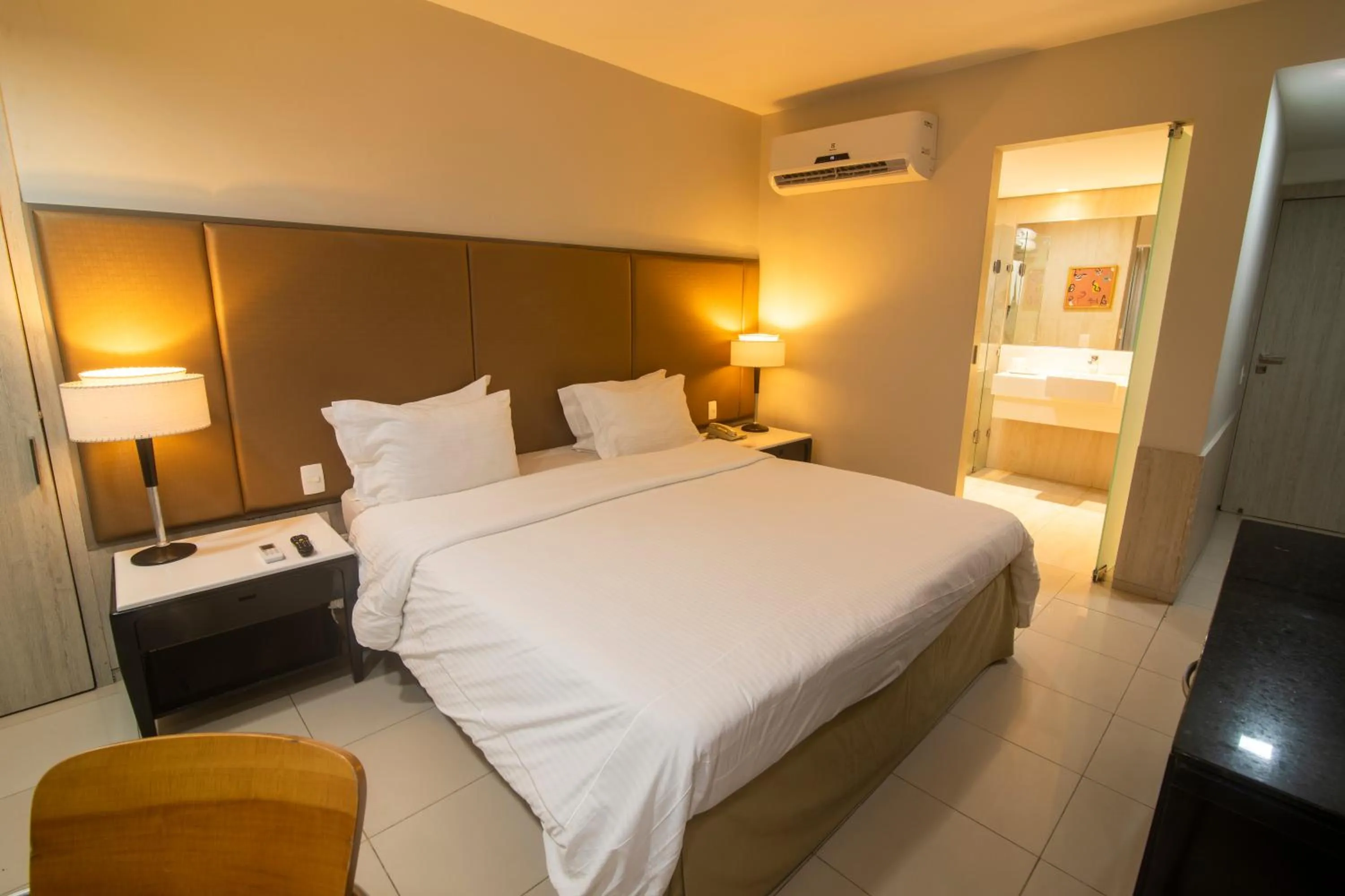 Bedroom in Seara Praia Hotel