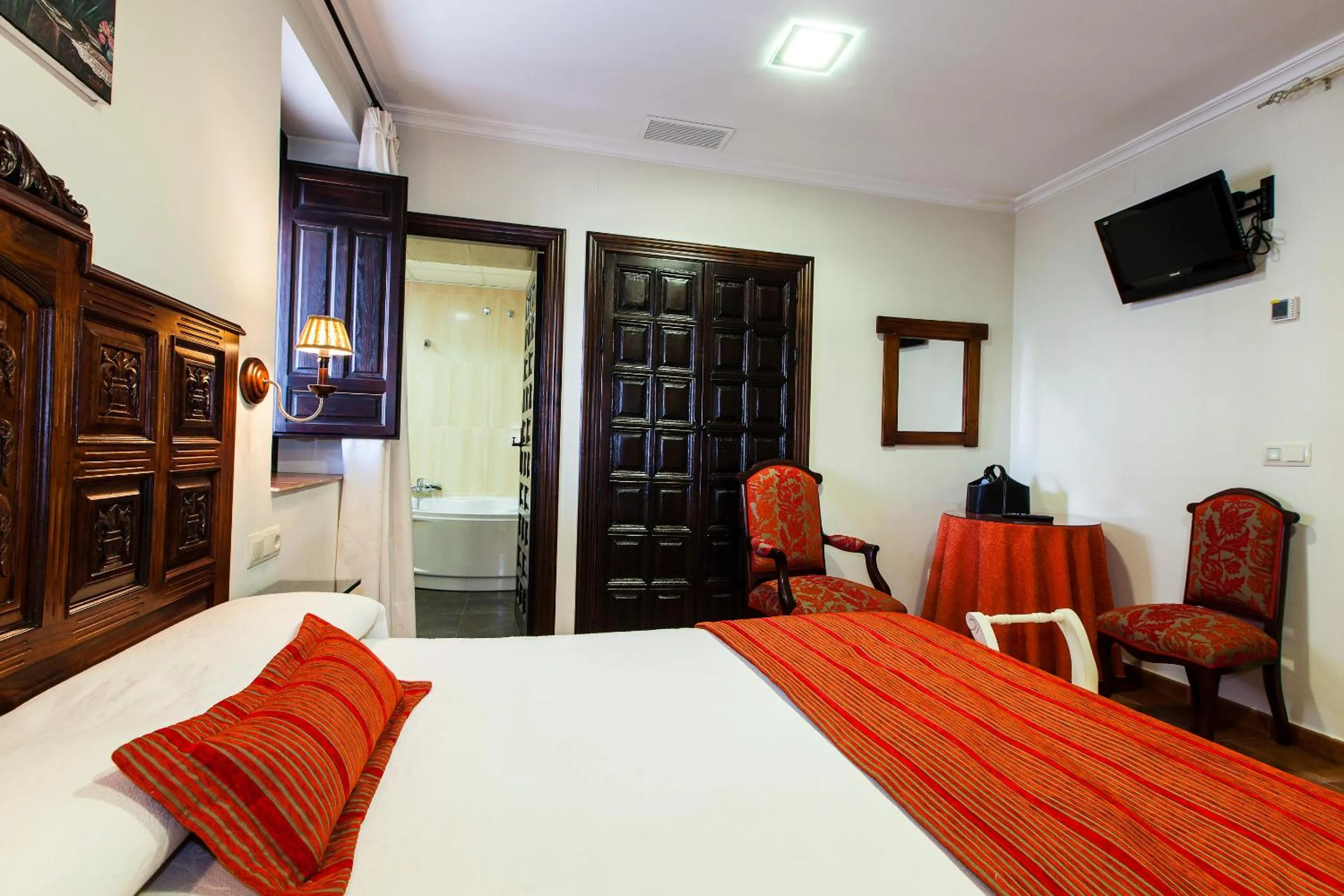 Bedroom, Bed in Hotel Palacio del Intendente