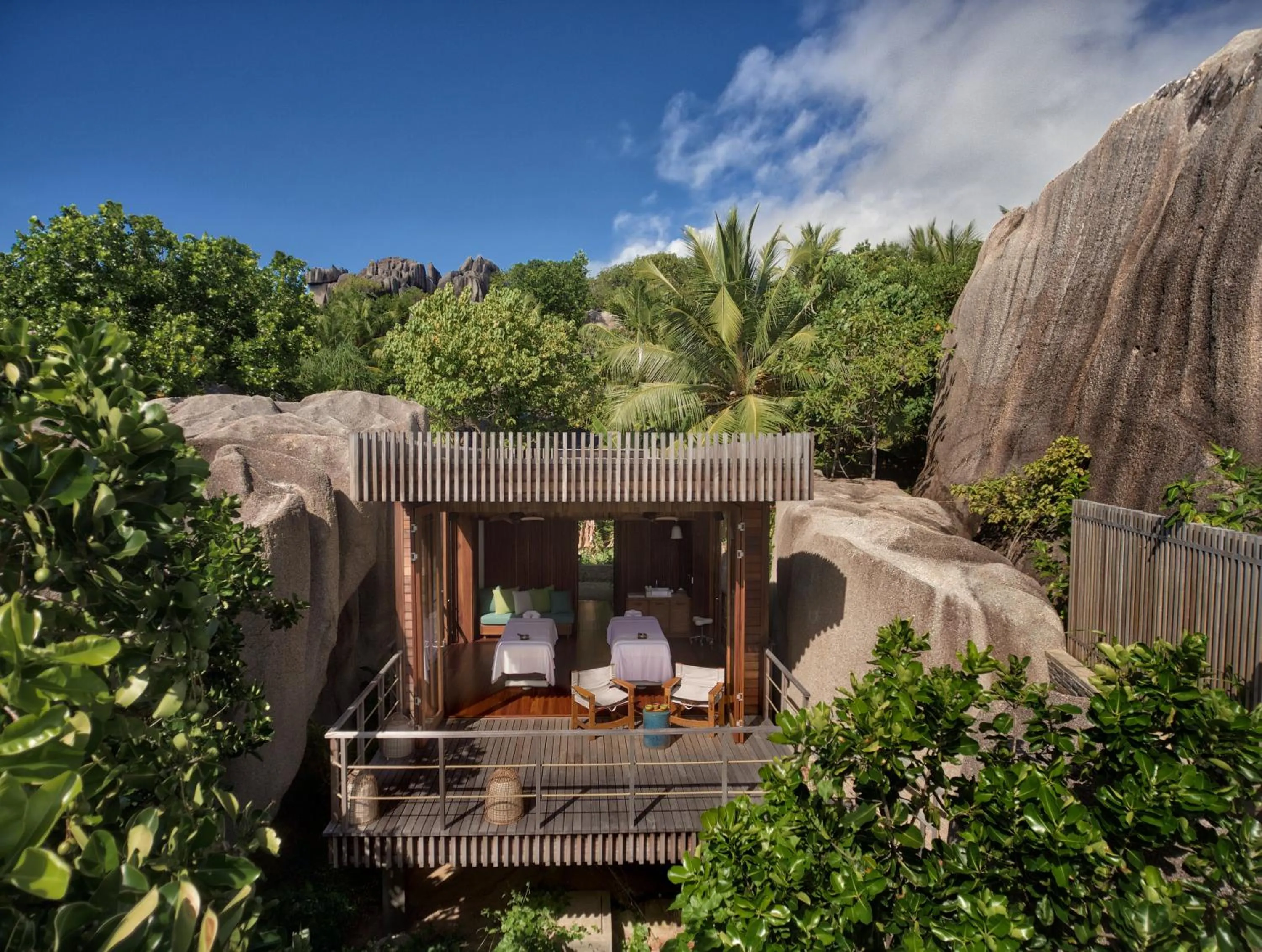 Massage in Six Senses Zil Pasyon, Seychelles