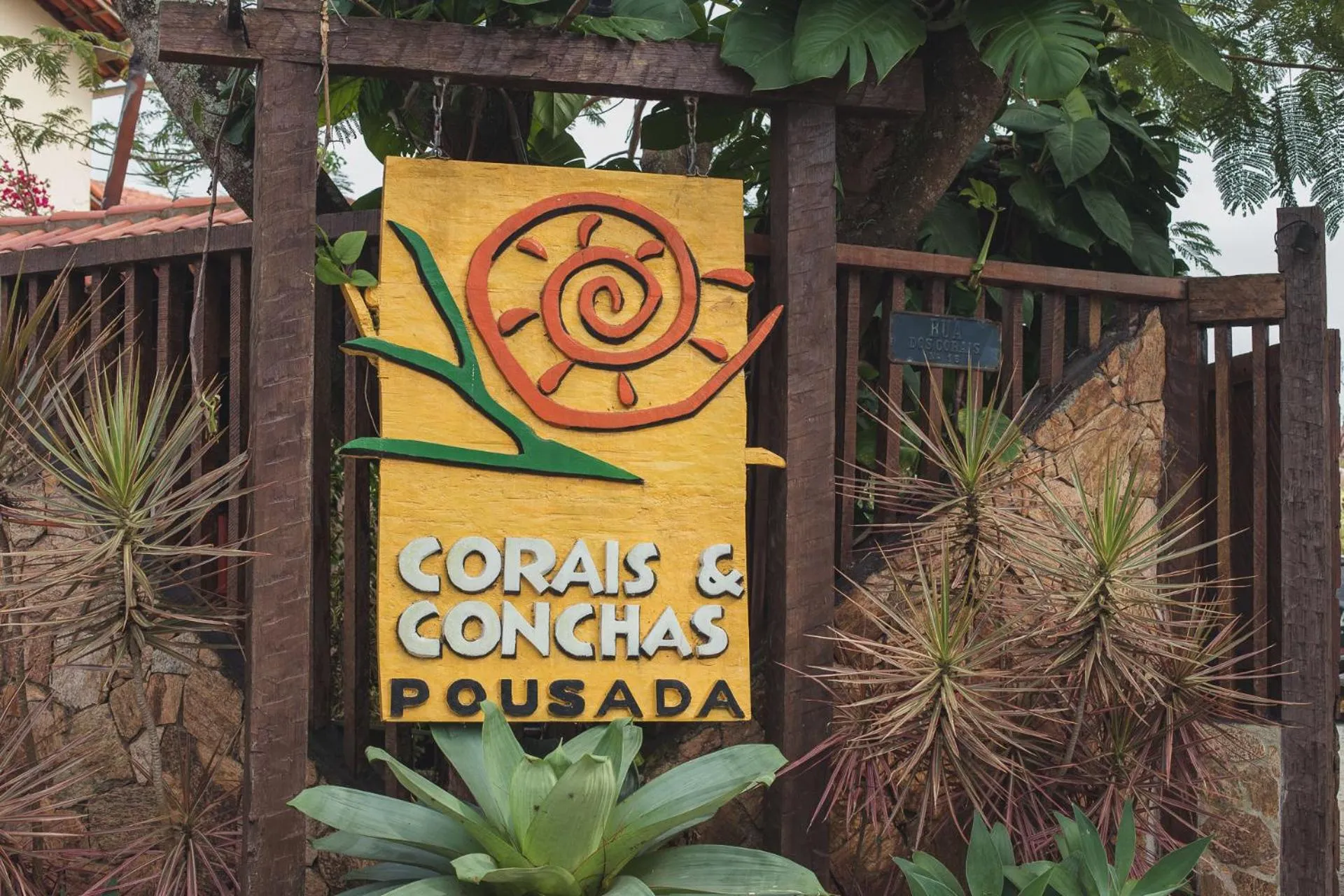 Facade/entrance in Corais e Conchas